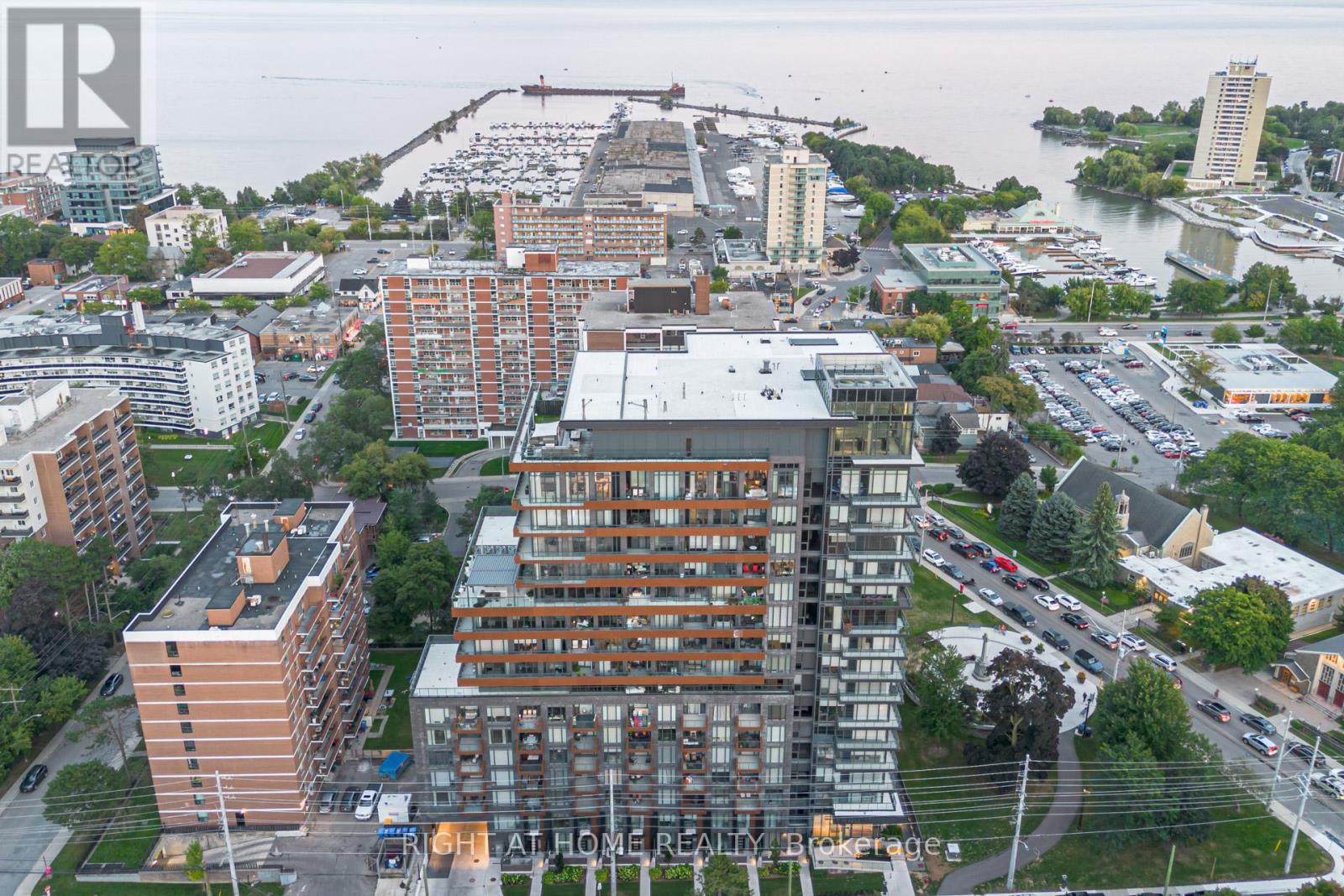 506 - 21 Park Street E, Mississauga, Ontario  L5G 0C2 - Photo 50 - W12999364