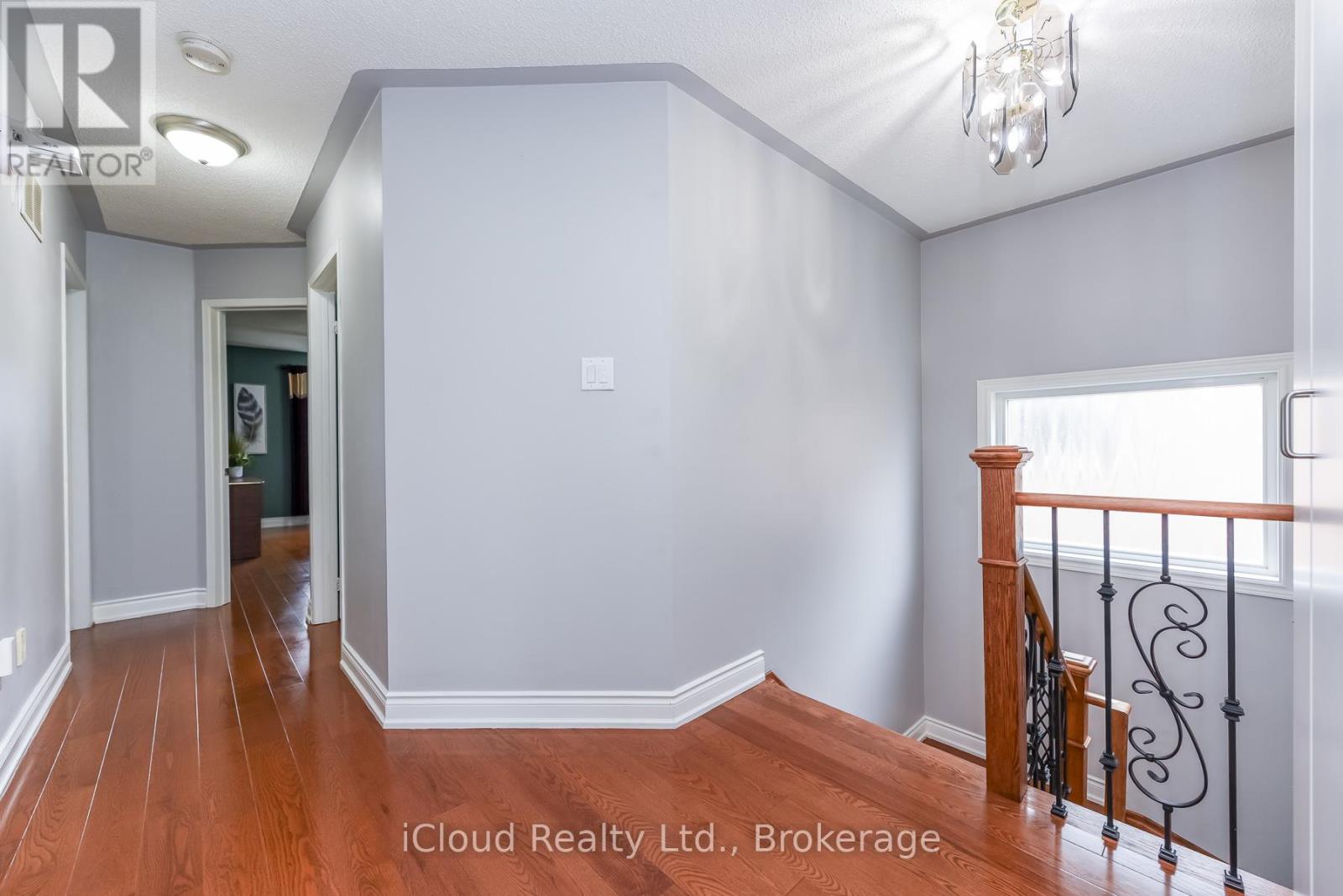 5922 Delle Donne Drive, Mississauga, Ontario  L5M 7A3 - Photo 20 - W12999370