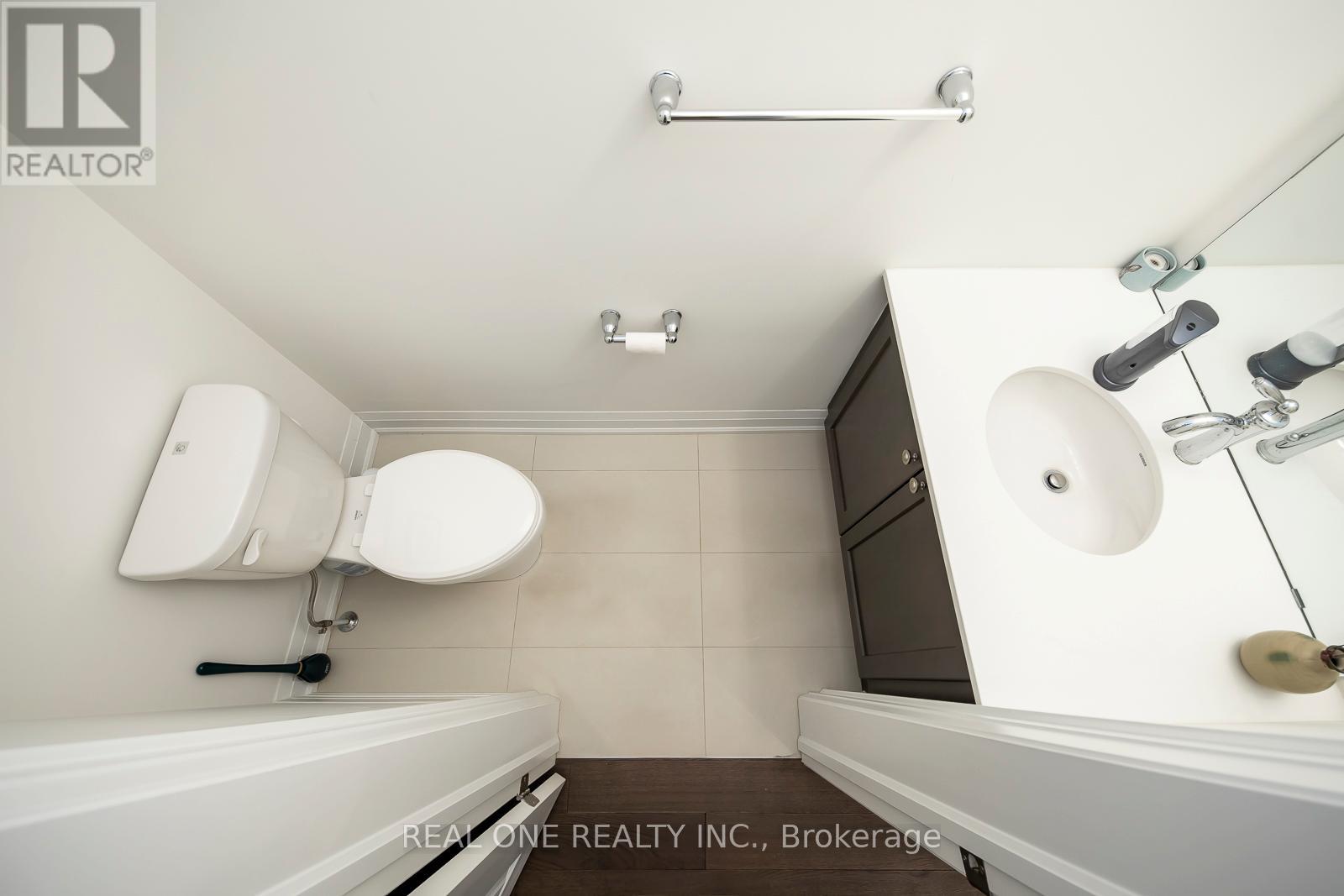 1103 John Laird Circle, Oakville, Ontario  L6H 3R5 - Photo 18 - W12999378