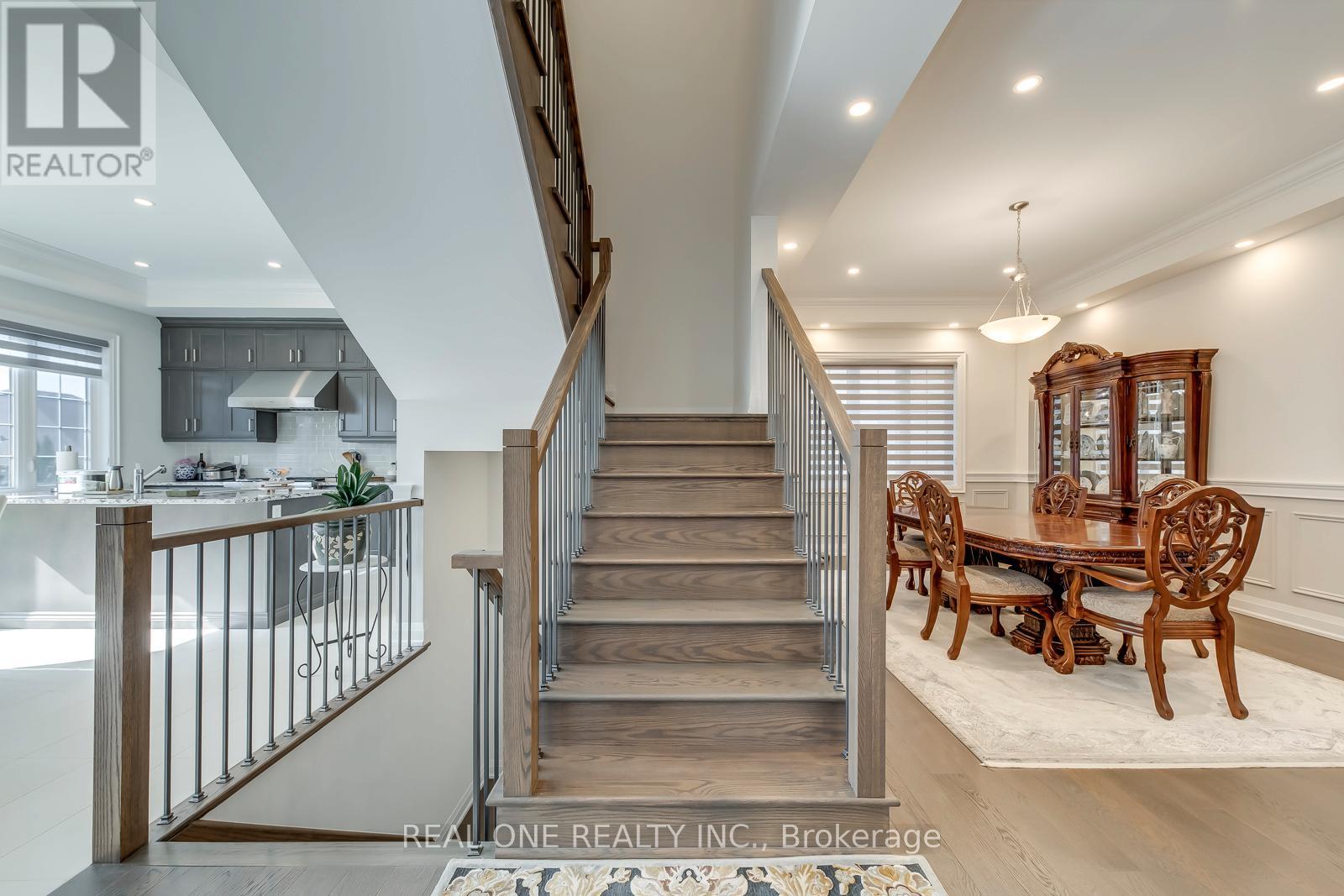 1103 John Laird Circle, Oakville, Ontario  L6H 3R5 - Photo 19 - W12999378