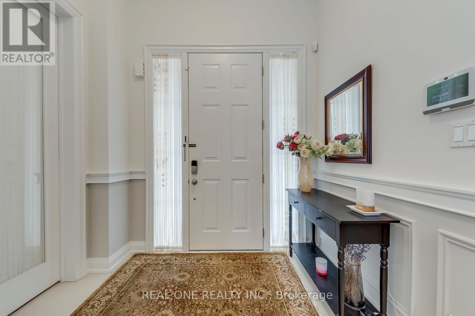 1103 John Laird Circle, Oakville, Ontario  L6H 3R5 - Photo 2 - W12999378