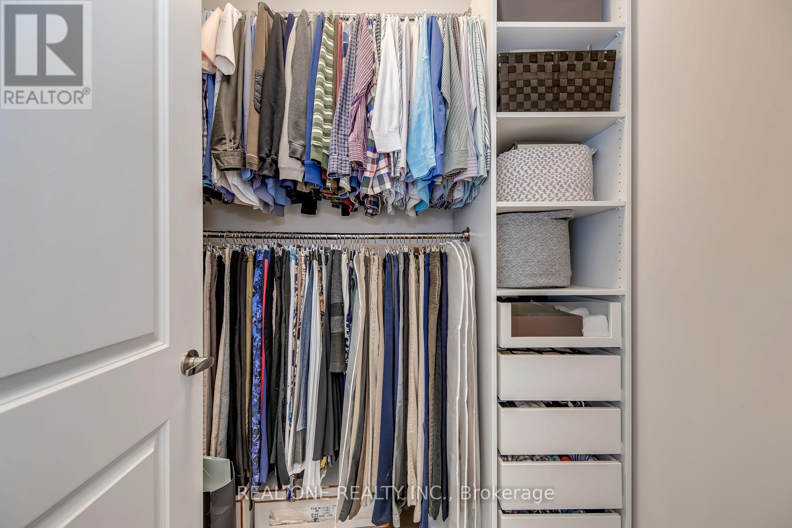 1103 John Laird Circle, Oakville, Ontario  L6H 3R5 - Photo 24 - W12999378