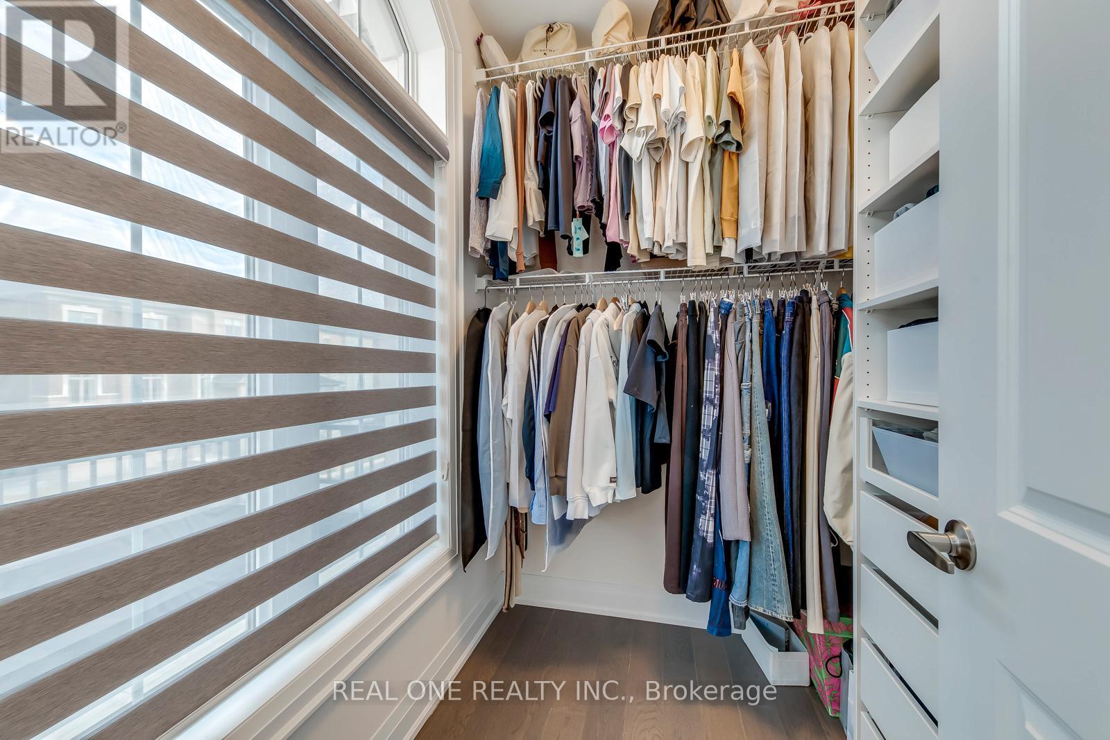 1103 John Laird Circle, Oakville, Ontario  L6H 3R5 - Photo 40 - W12999378