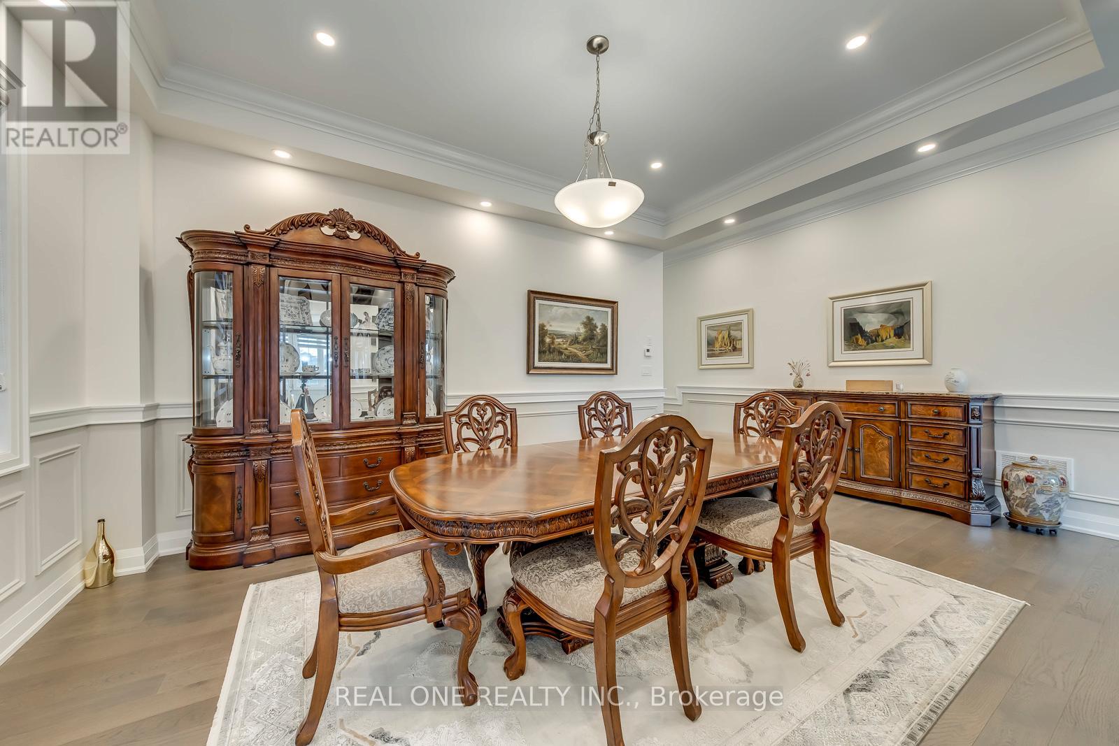 1103 John Laird Circle, Oakville, Ontario  L6H 3R5 - Photo 5 - W12999378