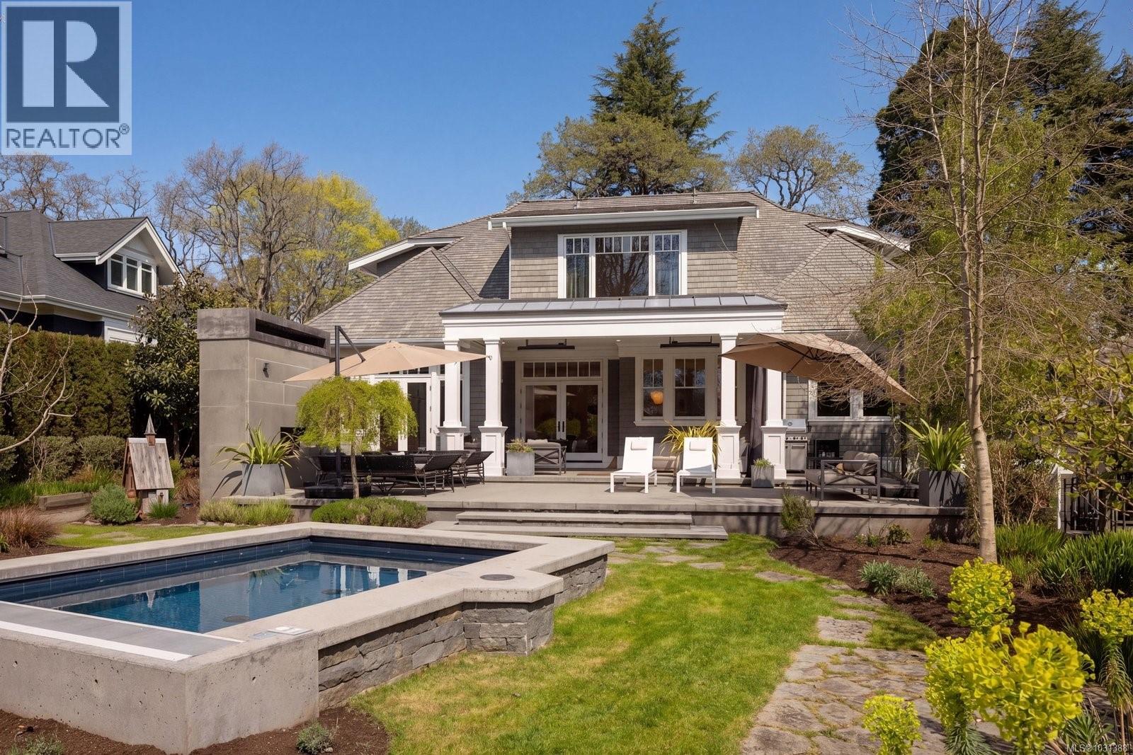 2545 Lansdowne Rd, Oak Bay, British Columbia  V8R 3P2 - Photo 9 - 1031388