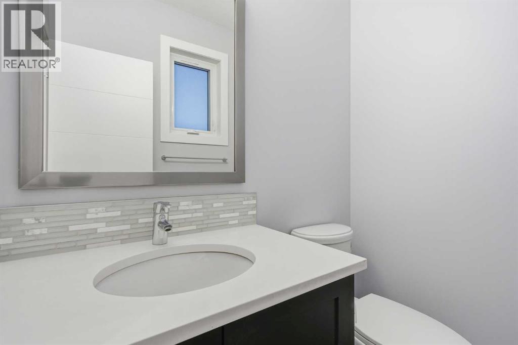 2018 37 Street Sw, Calgary, Alberta  T3E 3A6 - Photo 14 - A2292938