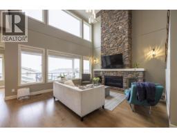 1407 STRAWLINE HILL STREET, Coquitlam, British Columbia