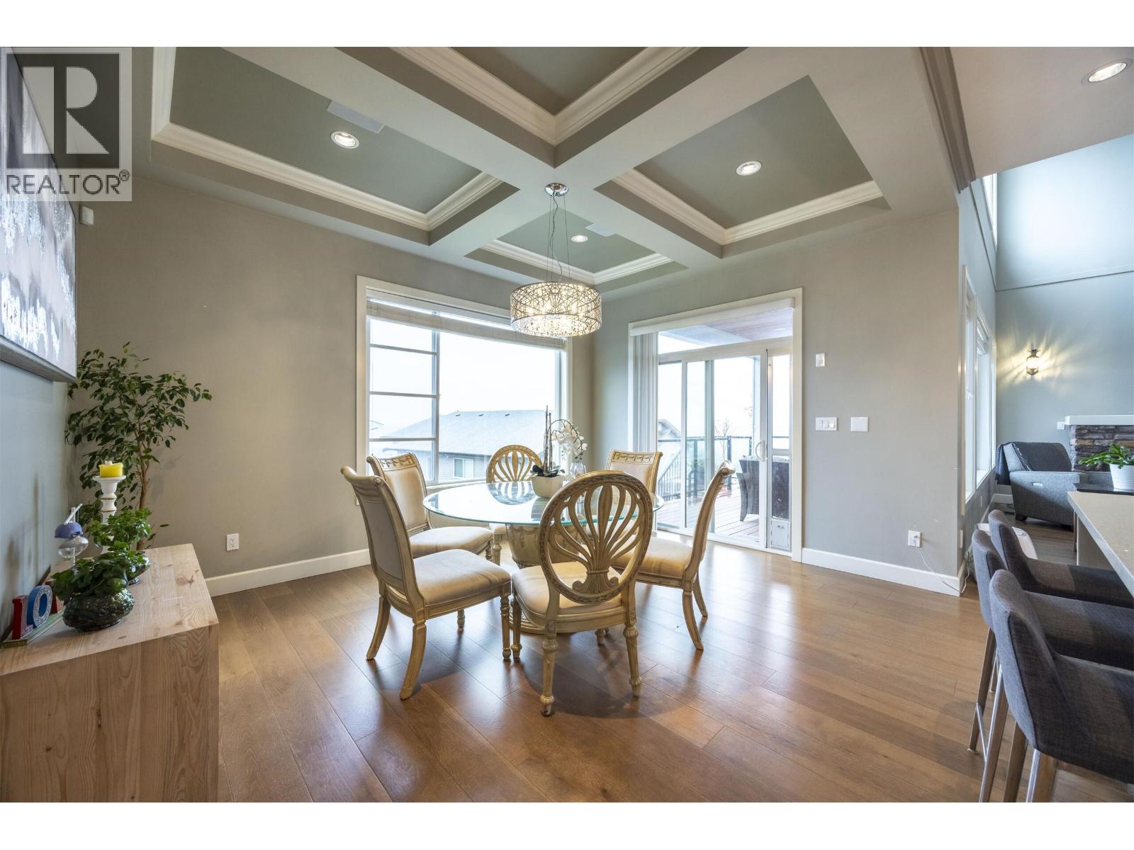 1407 Strawline Hill Street, Coquitlam, British Columbia  V3E 0L5 - Photo 11 - R3111219