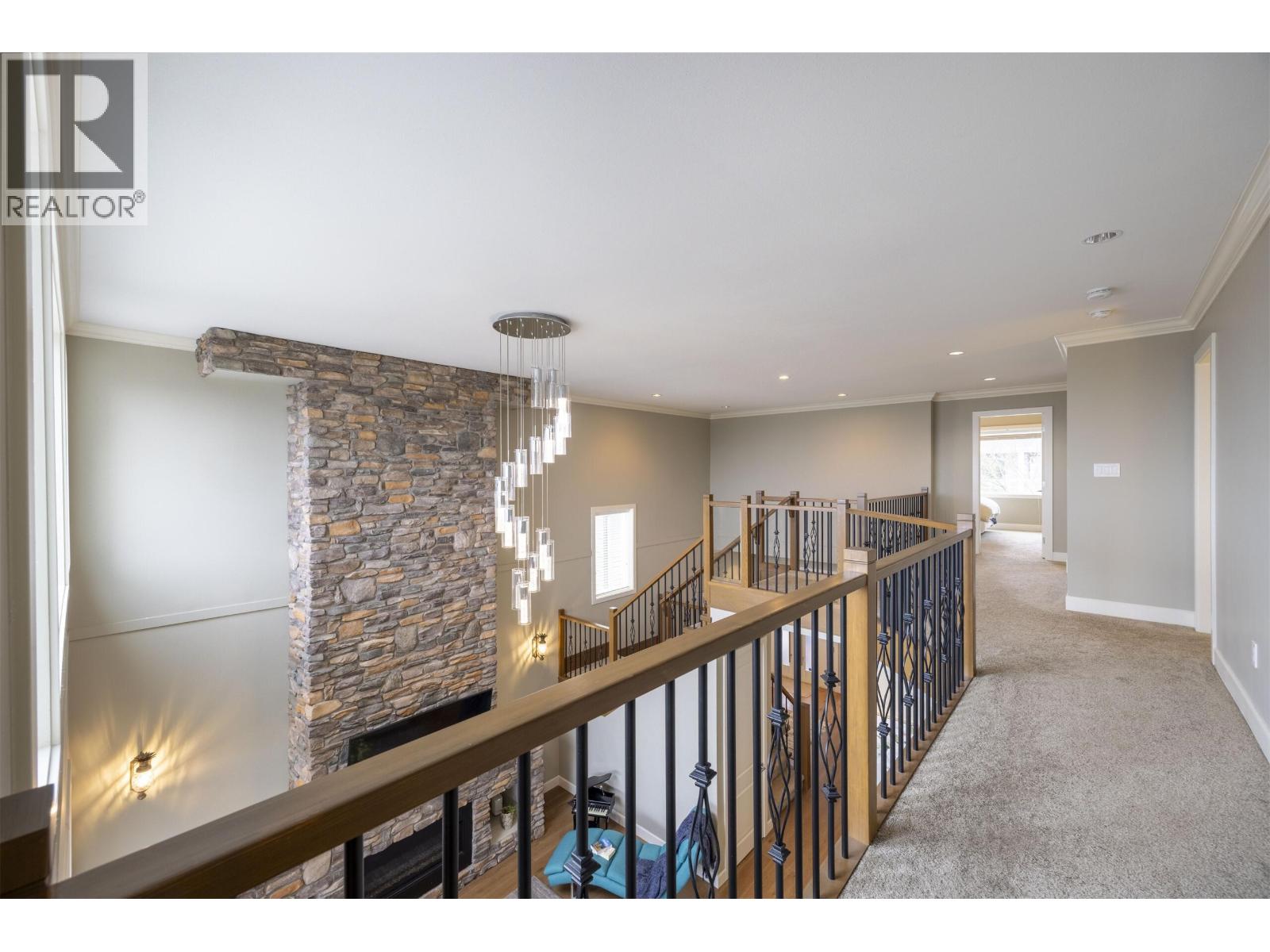 1407 Strawline Hill Street, Coquitlam, British Columbia  V3E 0L5 - Photo 16 - R3111219