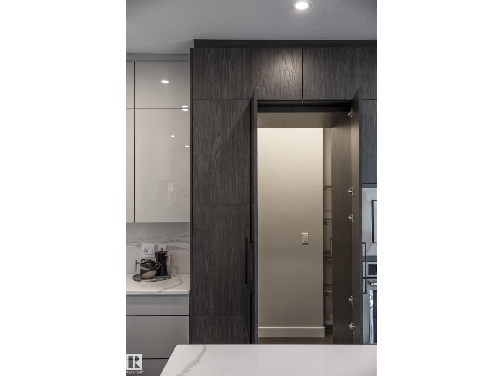 15807 30 Av Sw, Edmonton, Alberta  T6W 4X3 - Photo 11 - E4482280