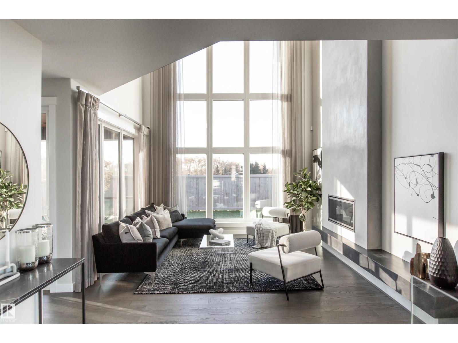 15807 30 Av Sw, Edmonton, Alberta  T6W 4X3 - Photo 3 - E4482280