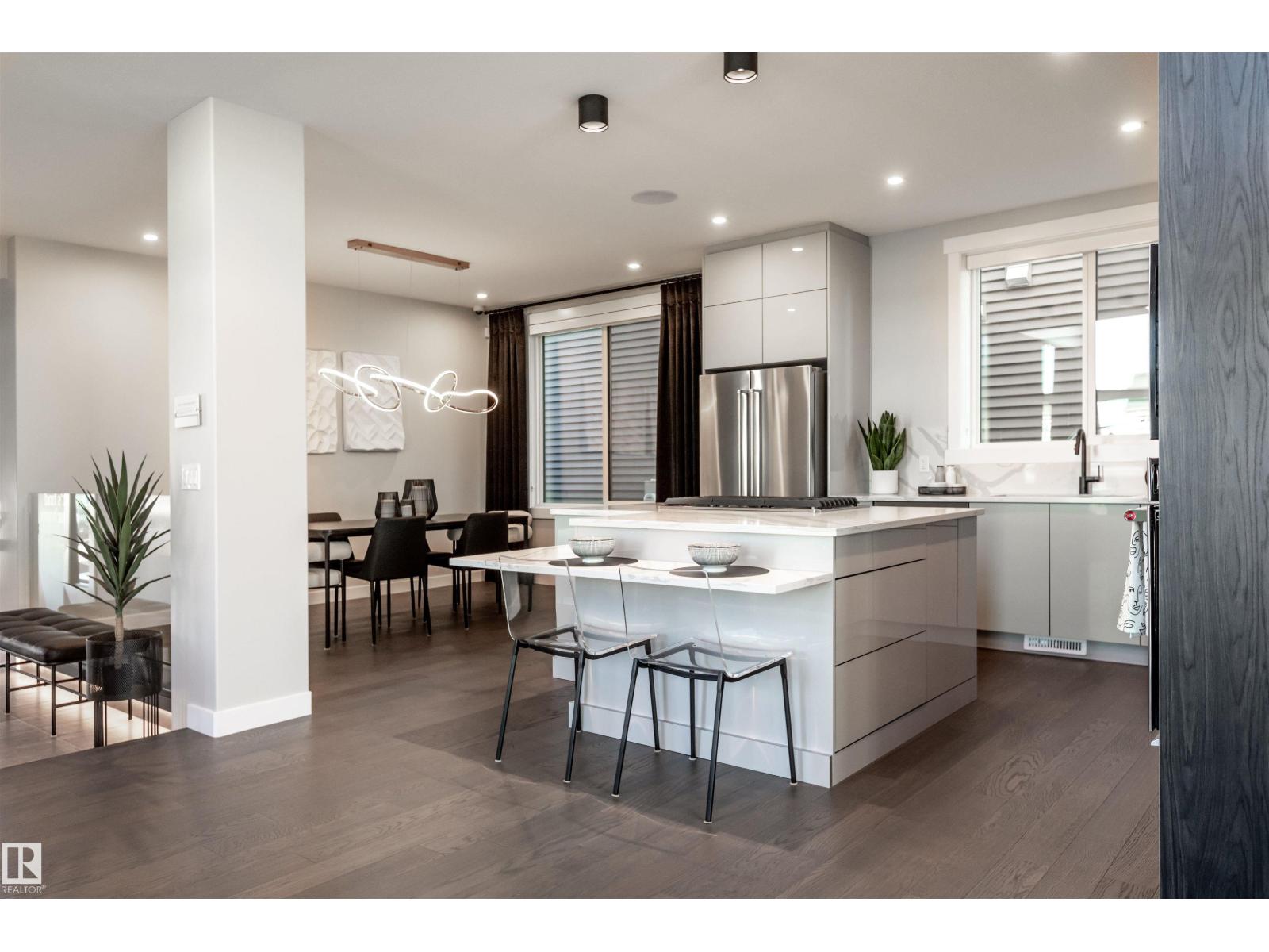 15807 30 Av Sw, Edmonton, Alberta  T6W 4X3 - Photo 5 - E4482280