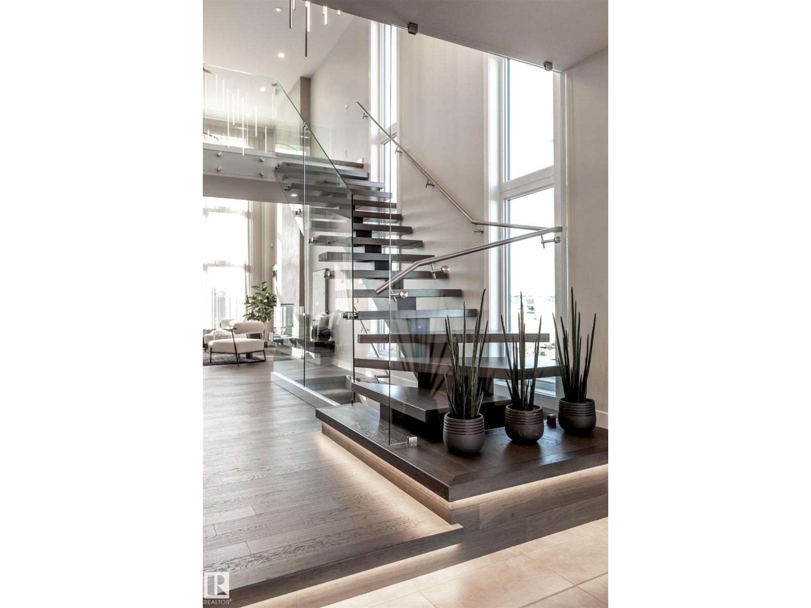 15807 30 Av Sw, Edmonton, Alberta  T6W 4X3 - Photo 7 - E4482280