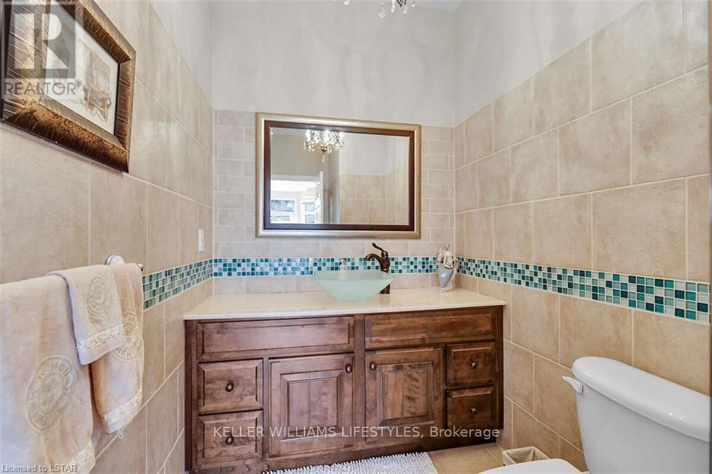 206 Ambleside Drive, London North, Ontario  N6G 4P5 - Photo 20 - X12999448