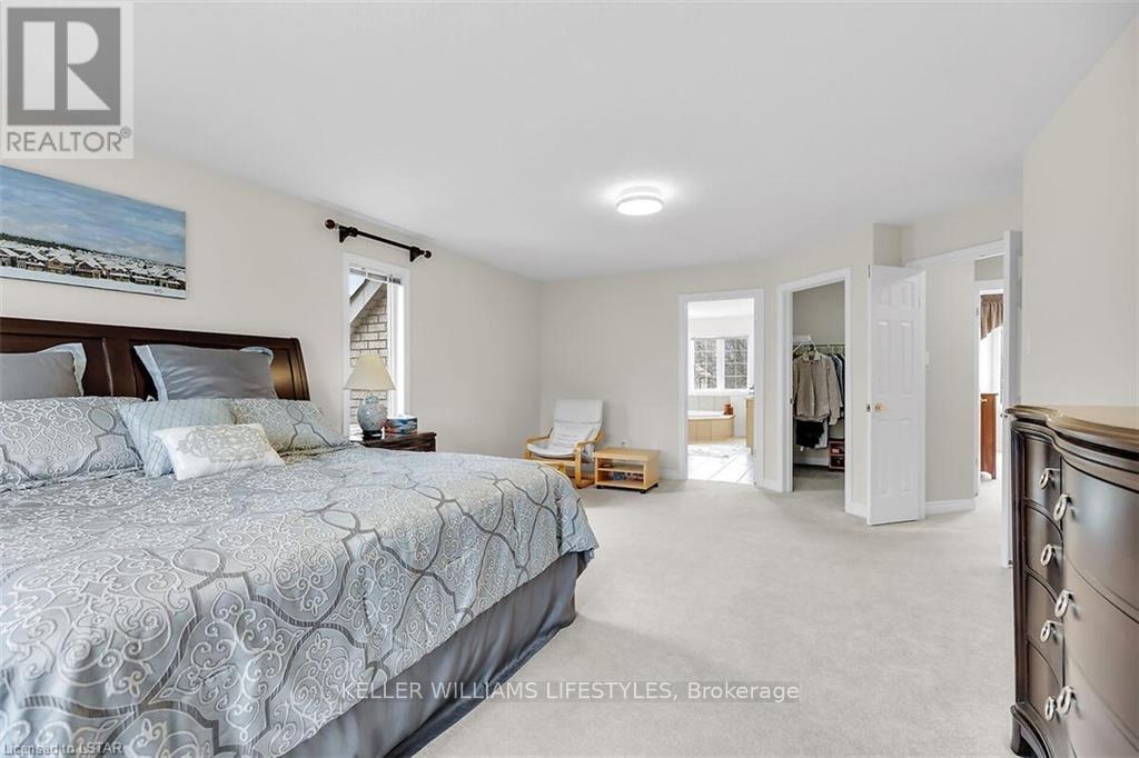 206 Ambleside Drive, London North, Ontario  N6G 4P5 - Photo 22 - X12999448