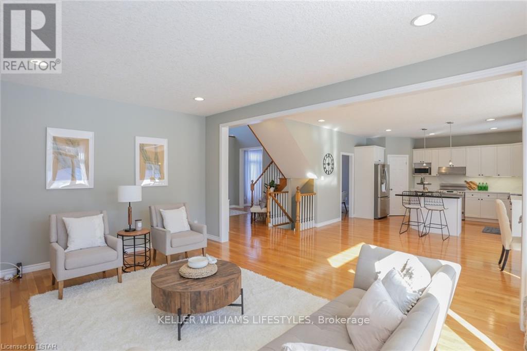 2029 Mccracken Court, London North, Ontario  N6G 5J2 - Photo 19 - X12999450