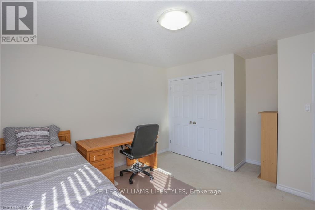 2029 Mccracken Court, London North, Ontario  N6G 5J2 - Photo 31 - X12999450