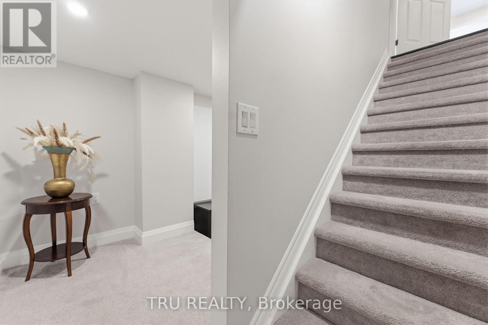 344 Sweetclover Way, Ottawa, Ontario K4A 1E6 - Photo 37 - X12999386