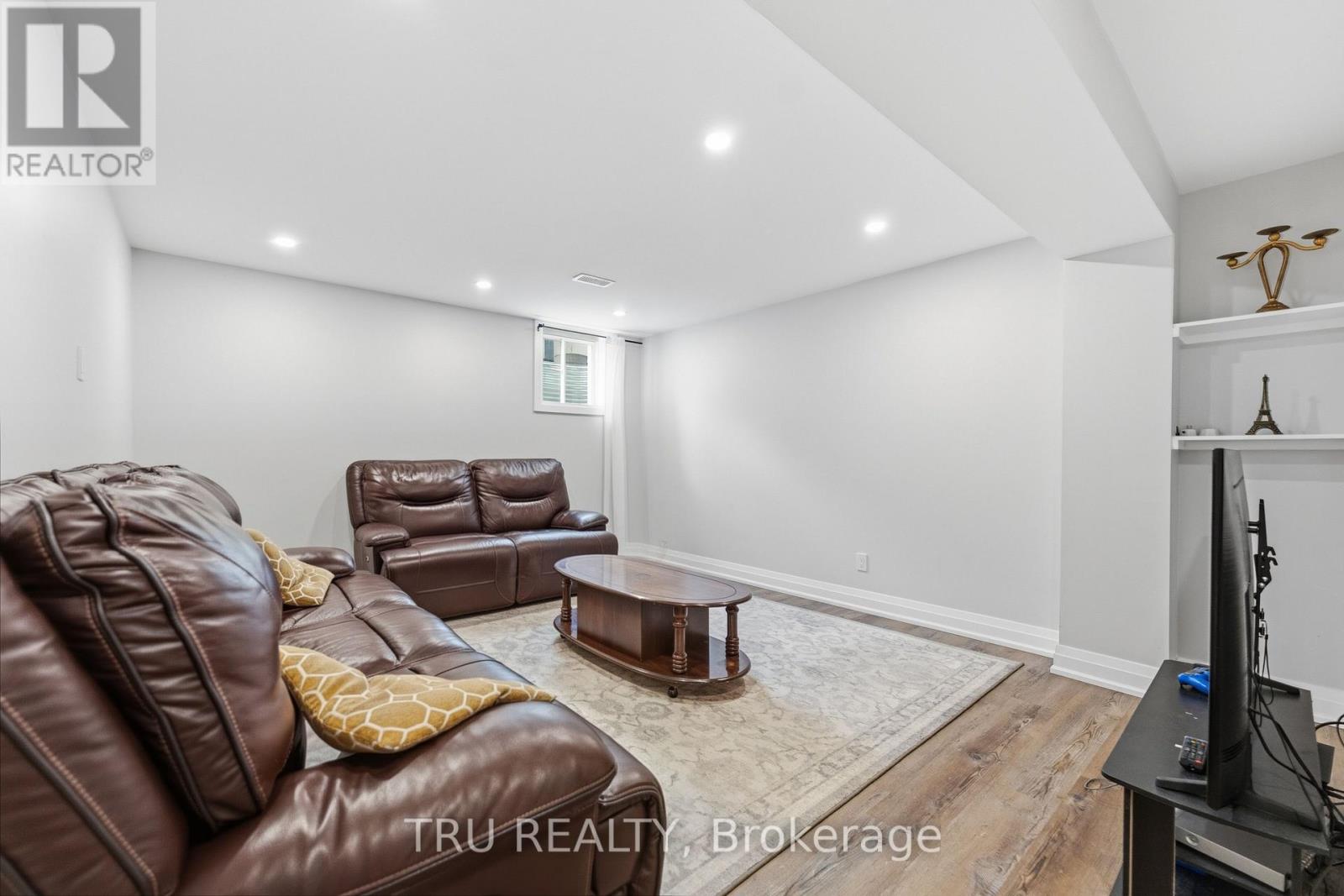 344 Sweetclover Way, Ottawa, Ontario K4A 1E6 - Photo 45 - X12999386