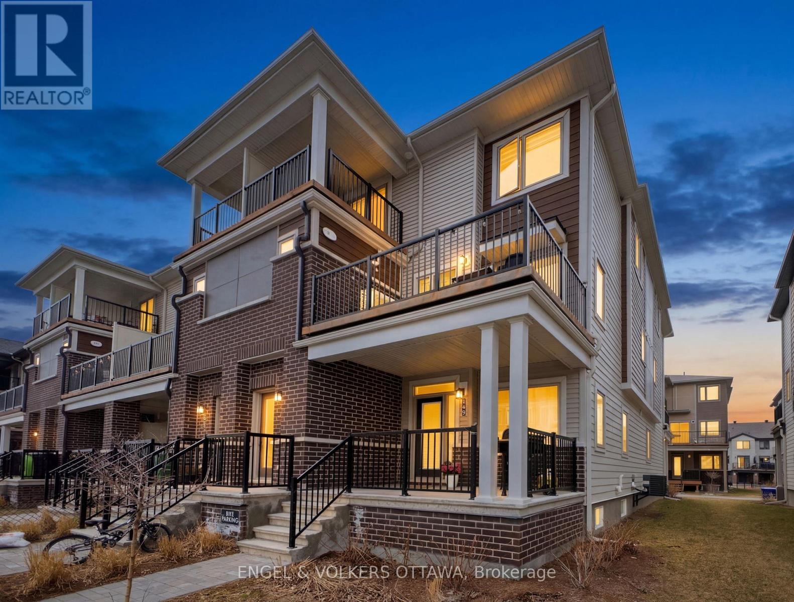 44 - 149 ANTHRACITE PRIVATE, Ottawa, Ontario