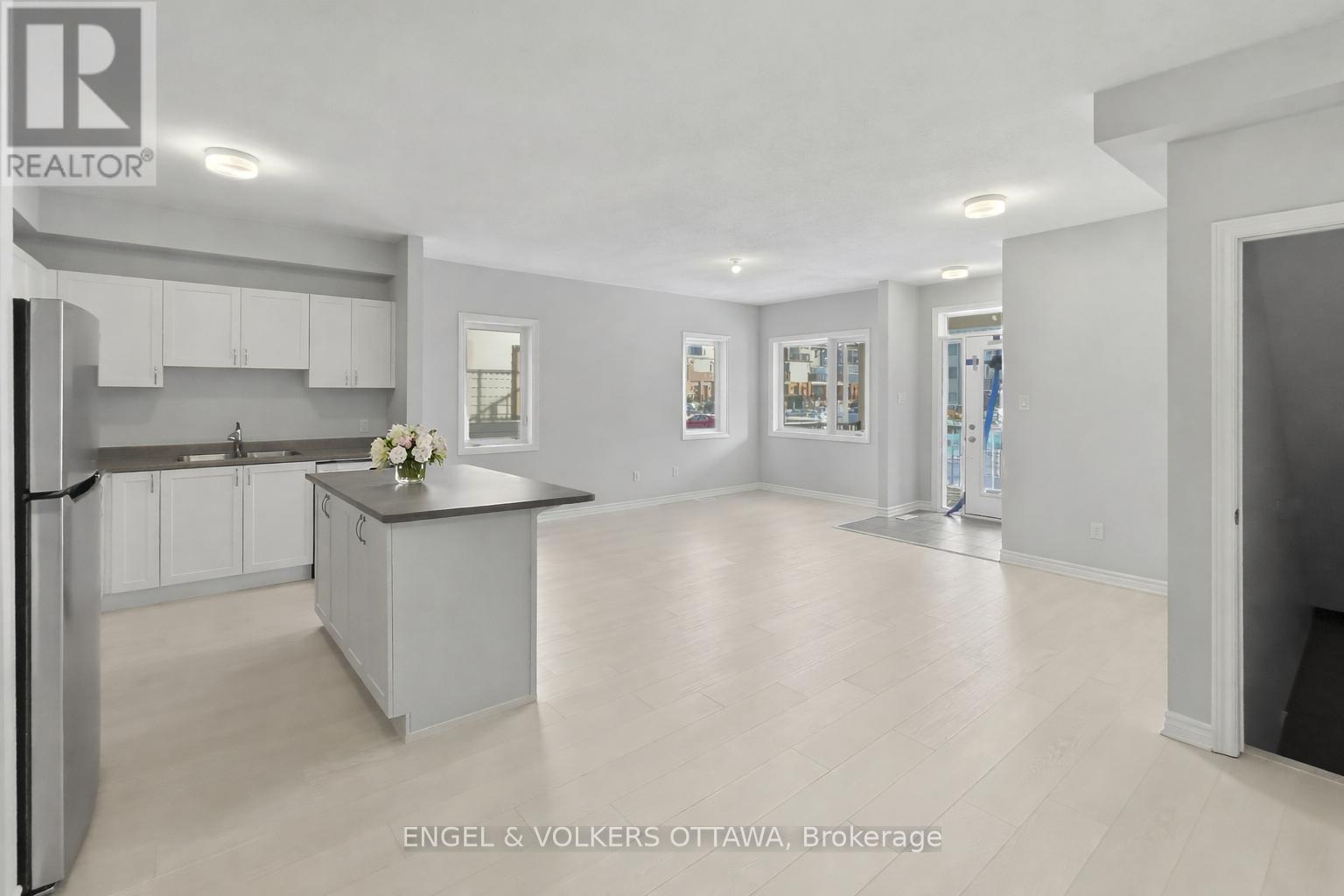 44 - 149 Anthracite Private, Ottawa, Ontario  K2J 7C8 - Photo 7 - X12999424