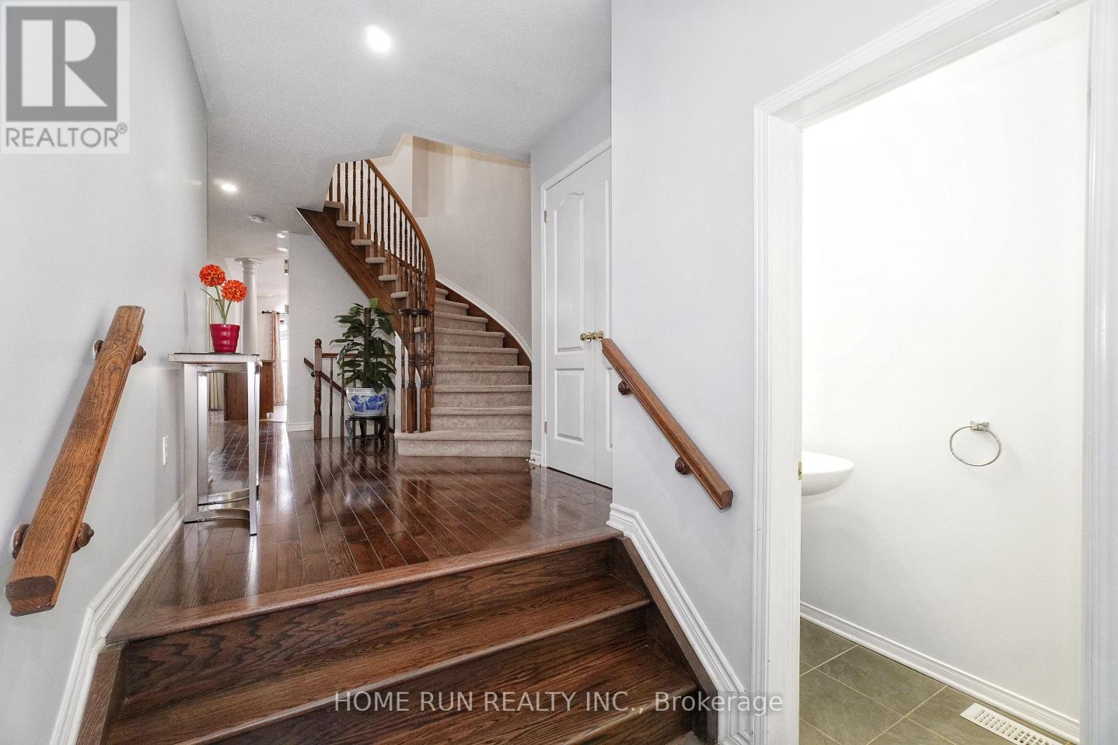 2222 Brockstone Crescent, Ottawa, Ontario  K4A 4V5 - Photo 4 - X12999458