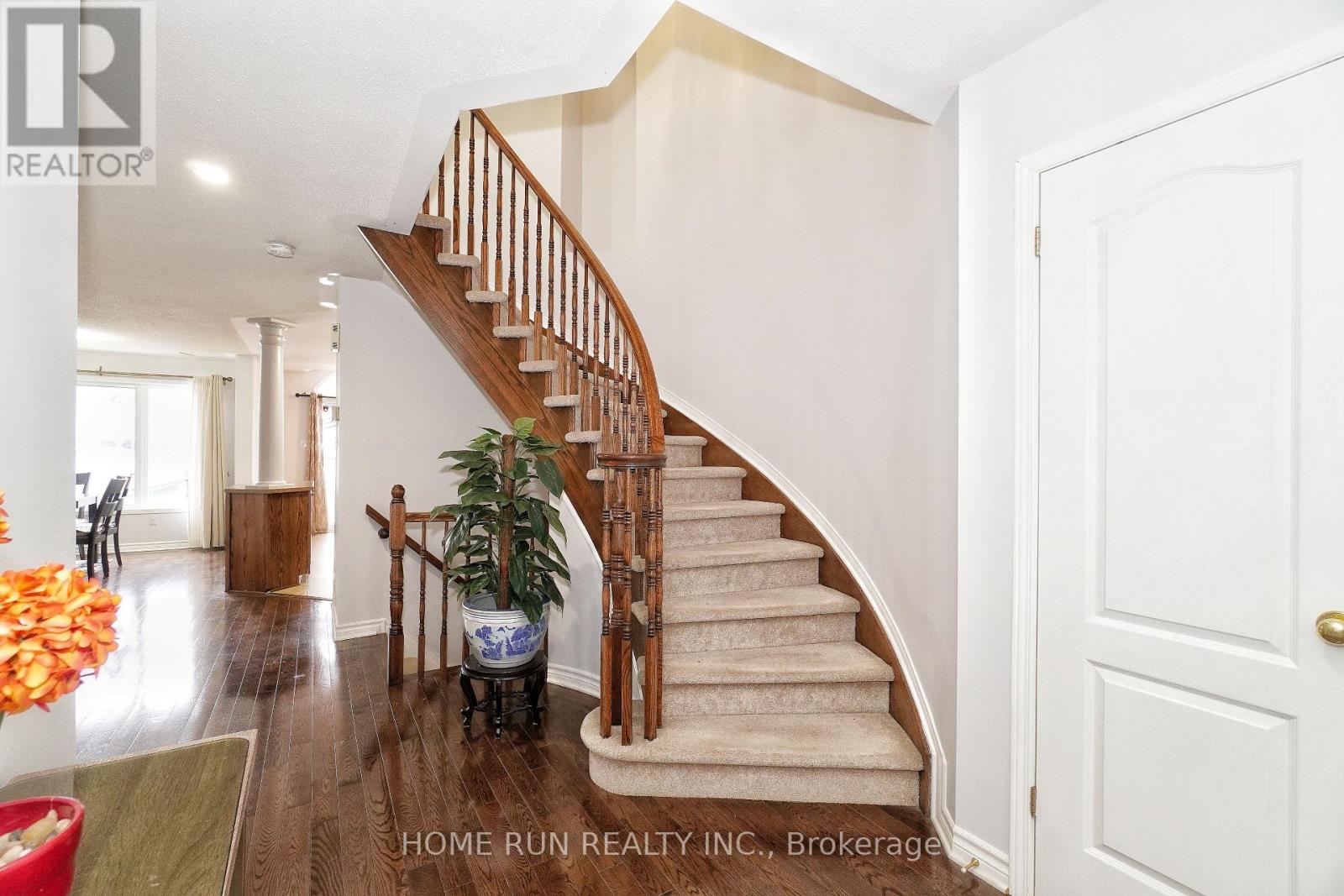 2222 Brockstone Crescent, Ottawa, Ontario  K4A 4V5 - Photo 5 - X12999458