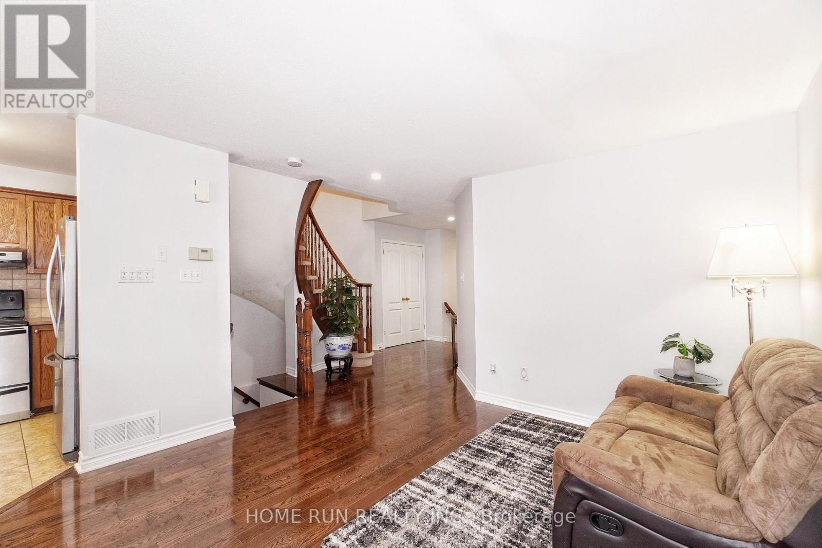 2222 Brockstone Crescent, Ottawa, Ontario  K4A 4V5 - Photo 9 - X12999458