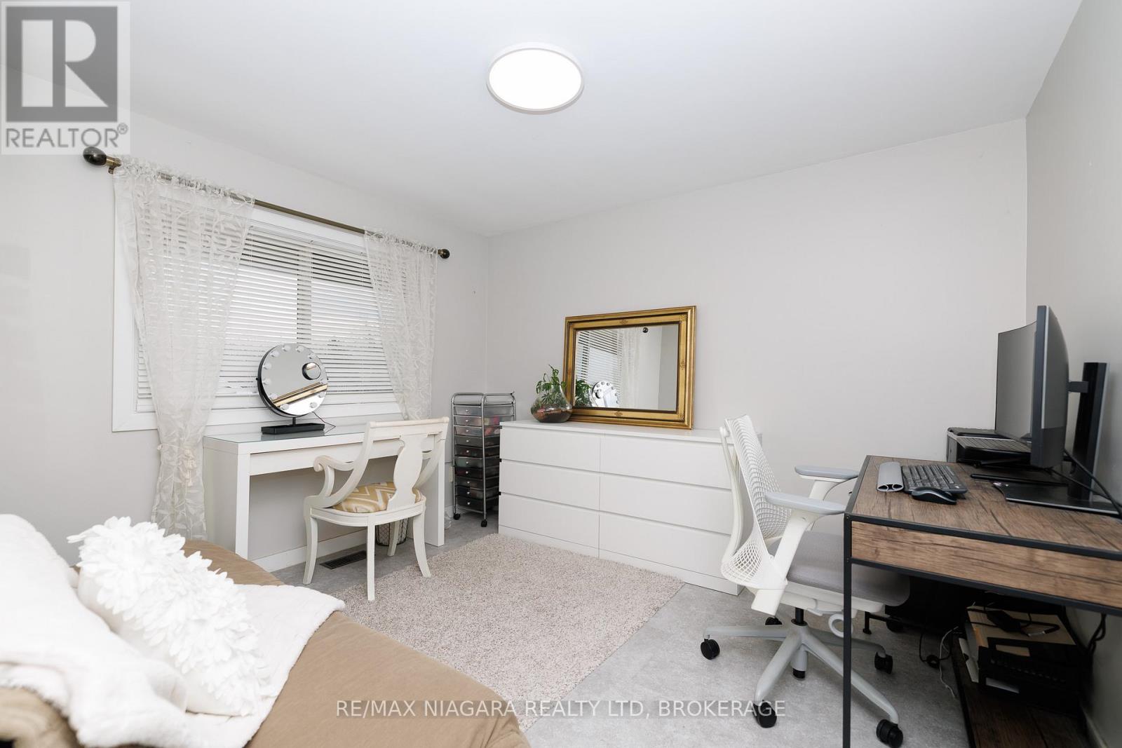 1 Royal Henley Boulevard, St. Catharines, Ontario  L2N 4R6 - Photo 18 - X12999410