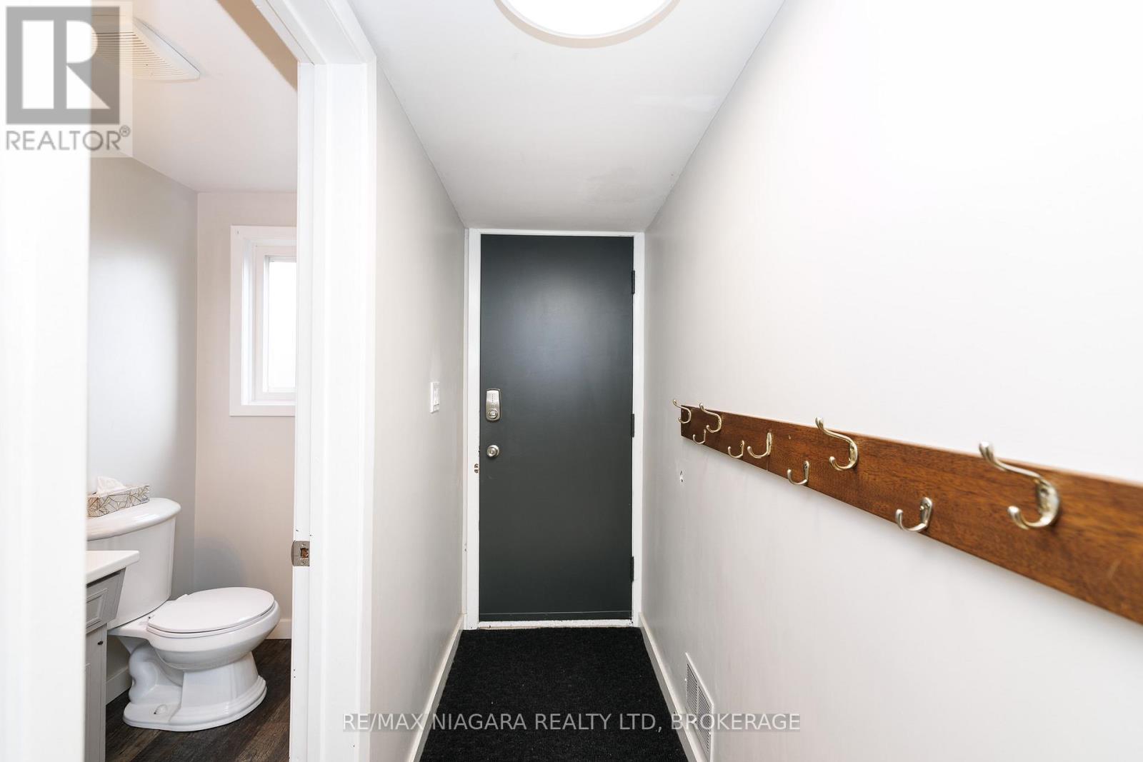 1 Royal Henley Boulevard, St. Catharines, Ontario  L2N 4R6 - Photo 32 - X12999410