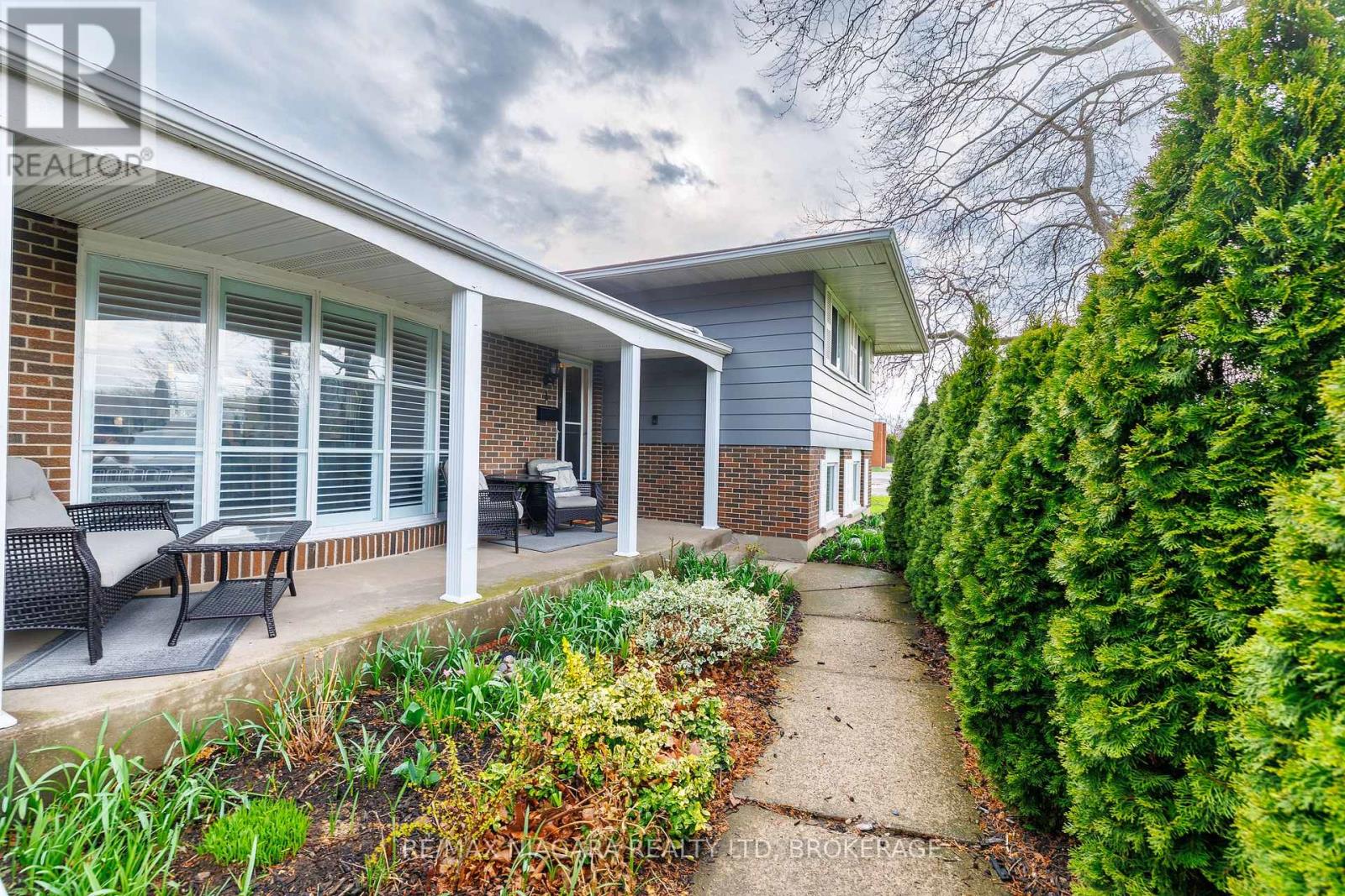 1 Royal Henley Boulevard, St. Catharines, Ontario  L2N 4R6 - Photo 4 - X12999410