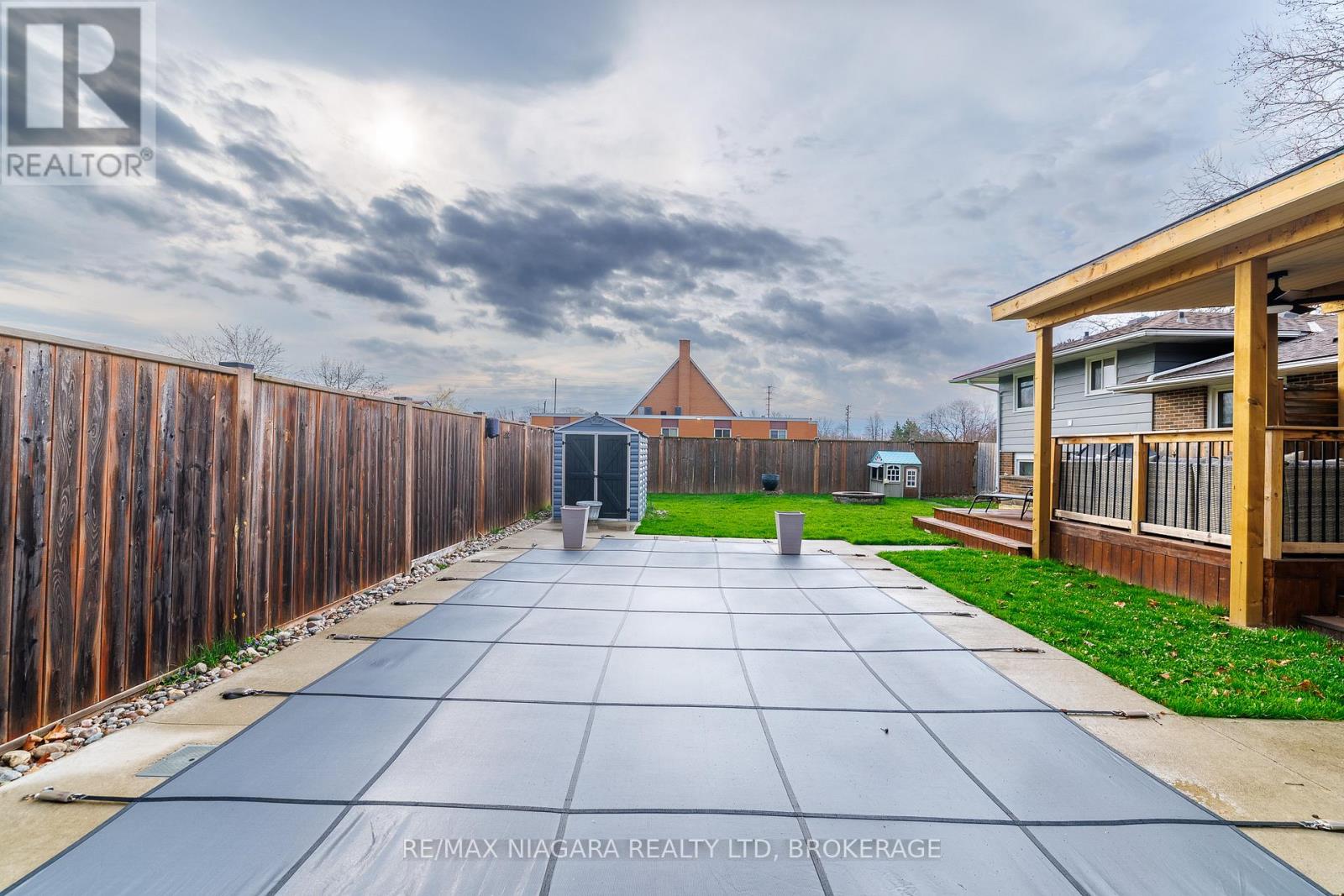 1 Royal Henley Boulevard, St. Catharines, Ontario  L2N 4R6 - Photo 43 - X12999410