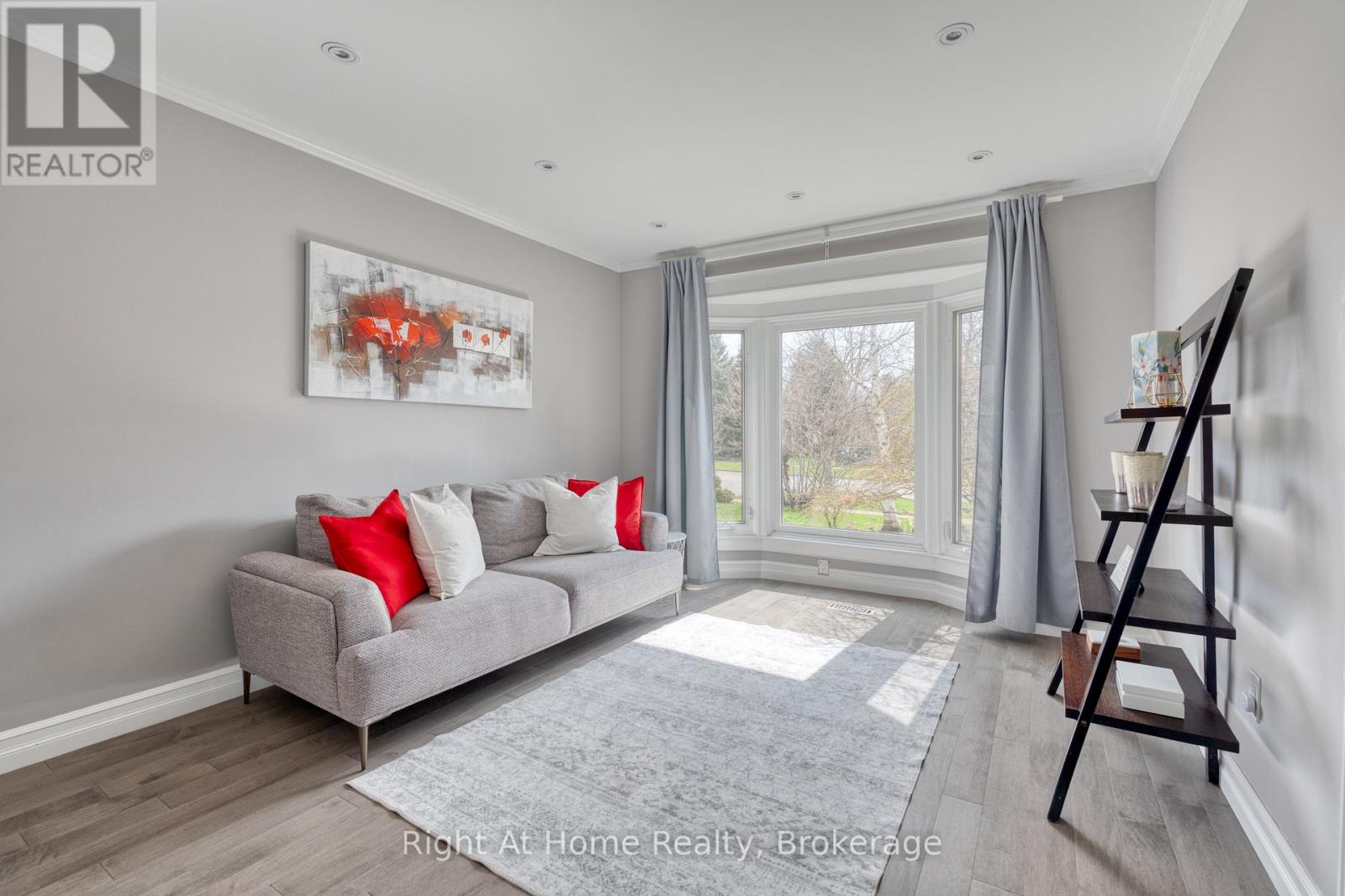 319 River Oaks Boulevard W, Oakville, Ontario  L6H 3X5 - Photo 19 - W12999388