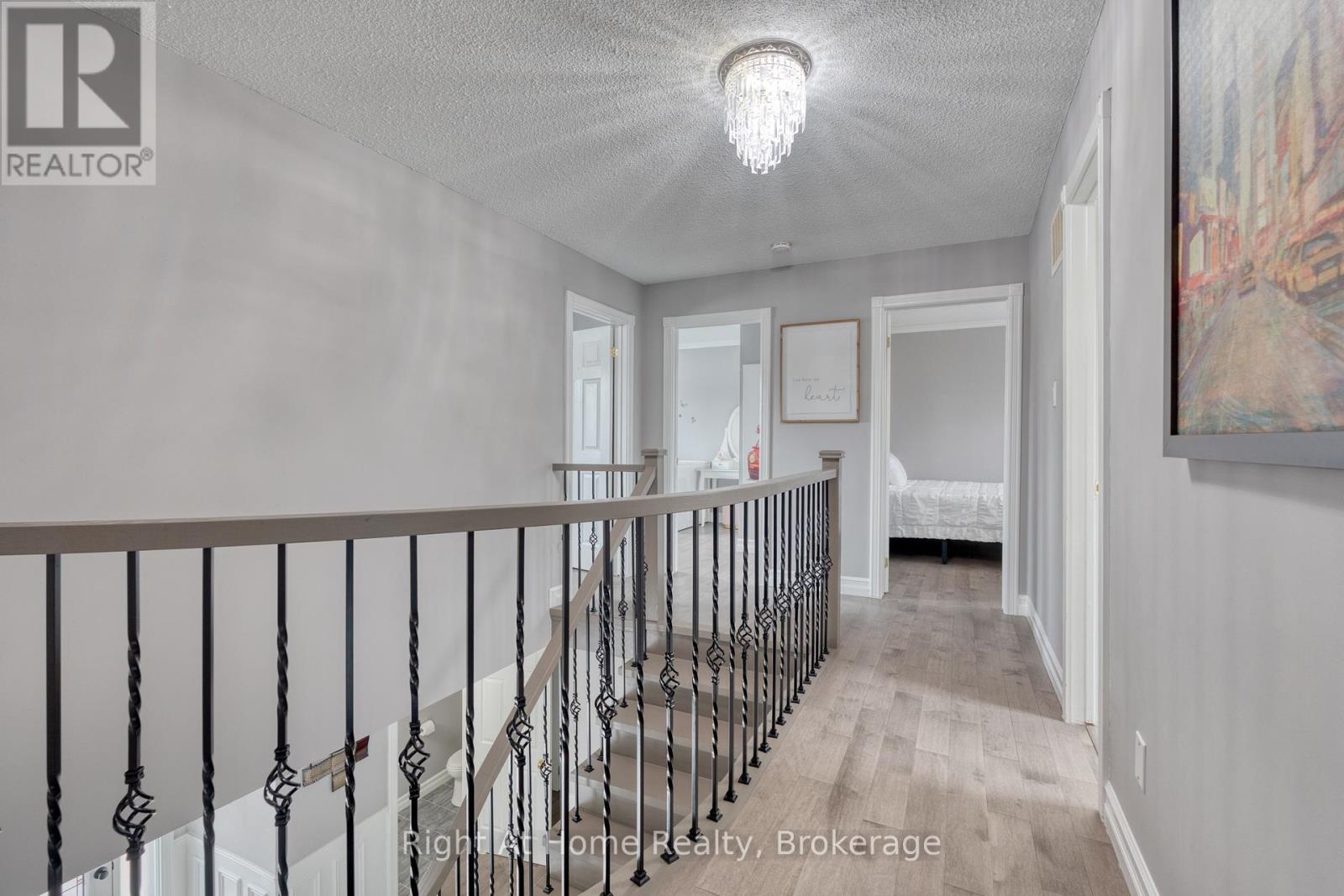 319 River Oaks Boulevard W, Oakville, Ontario  L6H 3X5 - Photo 24 - W12999388