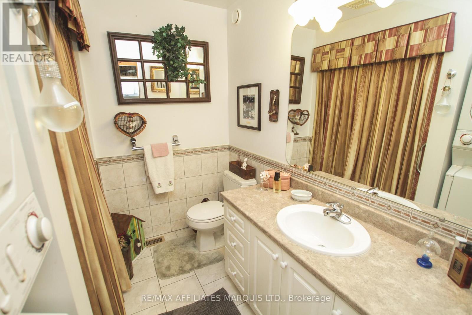 234 Hemlock Crescent, Cornwall, Ontario  K6H 7M2 - Photo 12 - X12999348