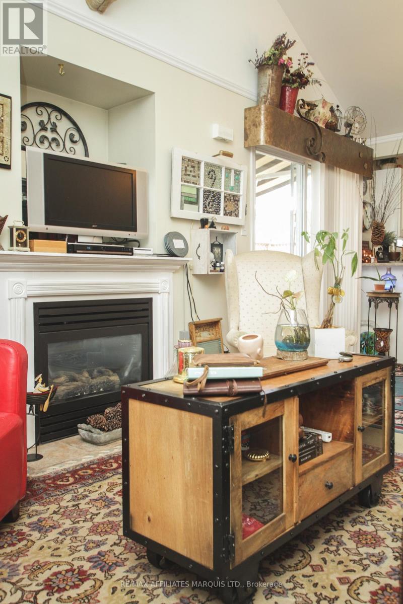 234 Hemlock Crescent, Cornwall, Ontario  K6H 7M2 - Photo 5 - X12999348