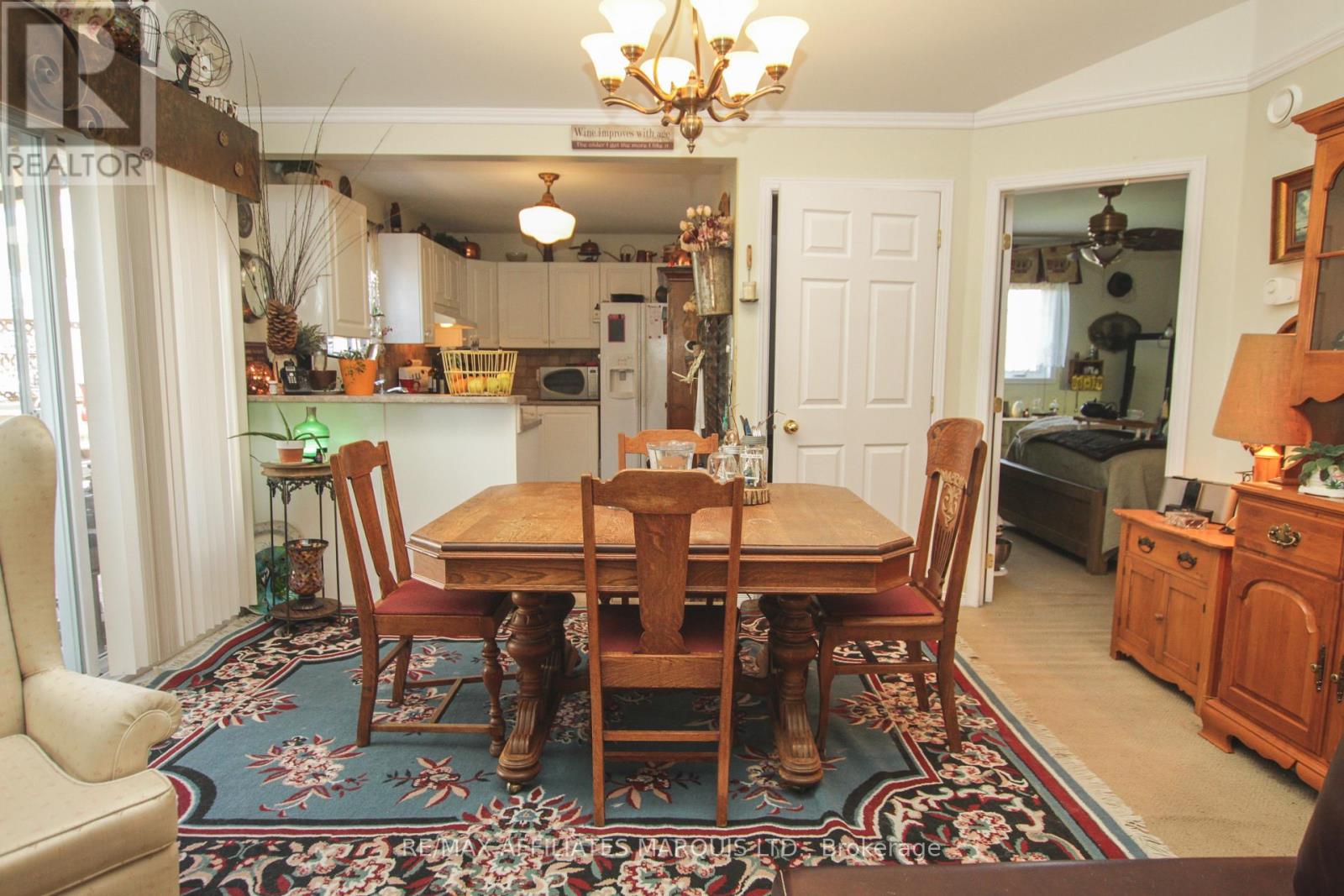 234 Hemlock Crescent, Cornwall, Ontario  K6H 7M2 - Photo 7 - X12999348