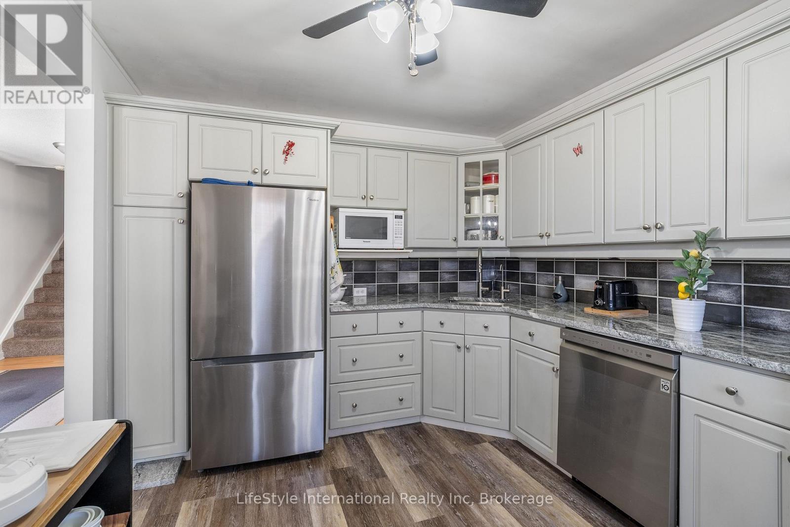 9 Hampton Street, Brantford, Ontario  N3S 7J2 - Photo 12 - X12999332