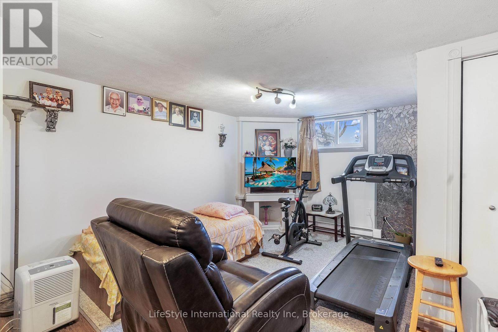 9 Hampton Street, Brantford, Ontario  N3S 7J2 - Photo 34 - X12999332