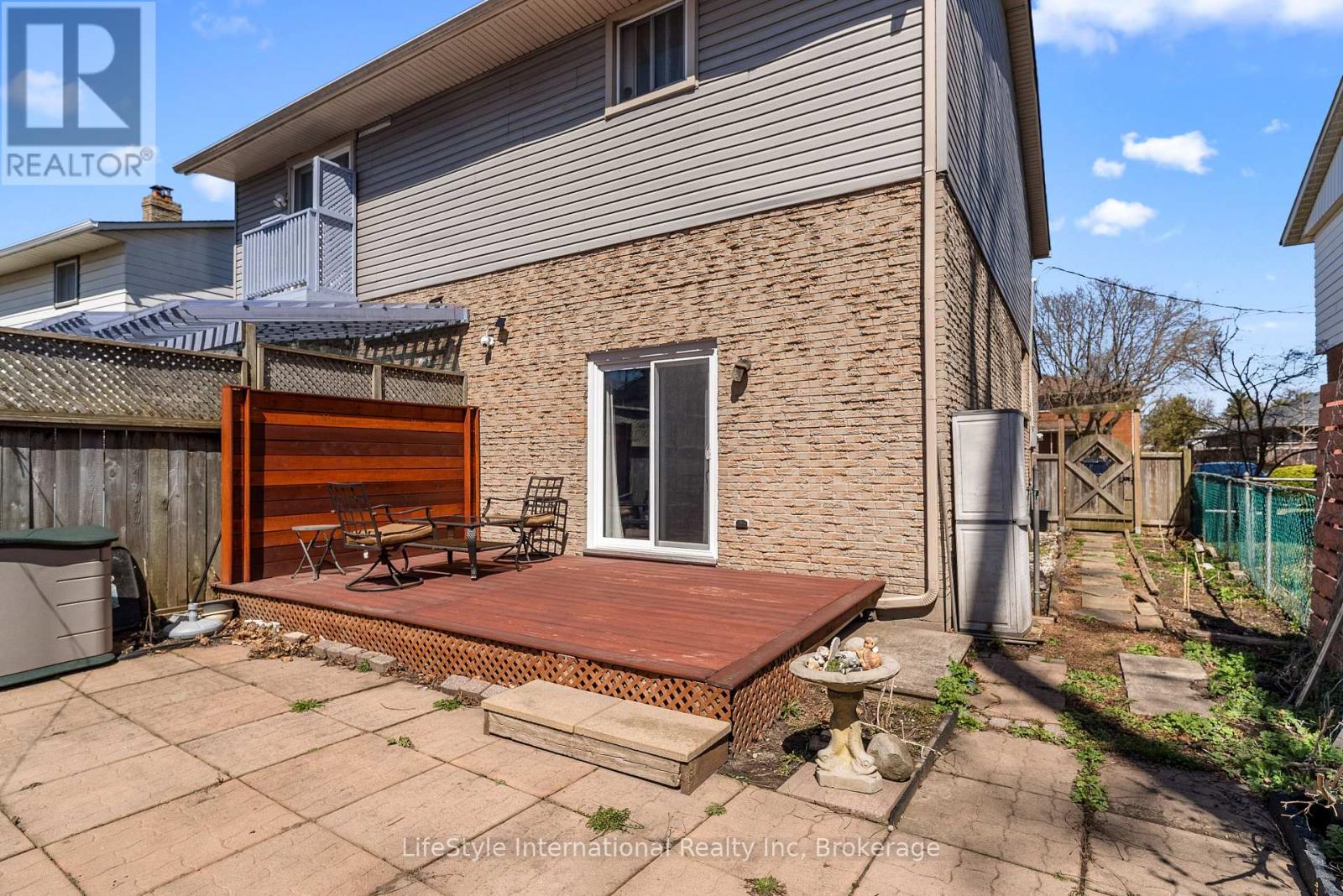 9 Hampton Street, Brantford, Ontario  N3S 7J2 - Photo 39 - X12999332