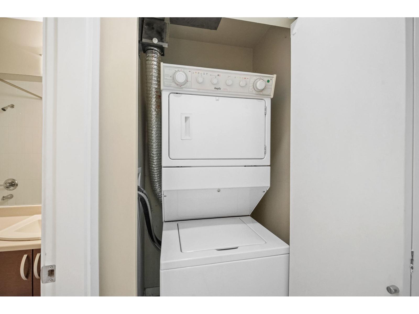 229 13789 107a Avenue, Surrey, British Columbia  V3T 0B8 - Photo 10 - R3111661