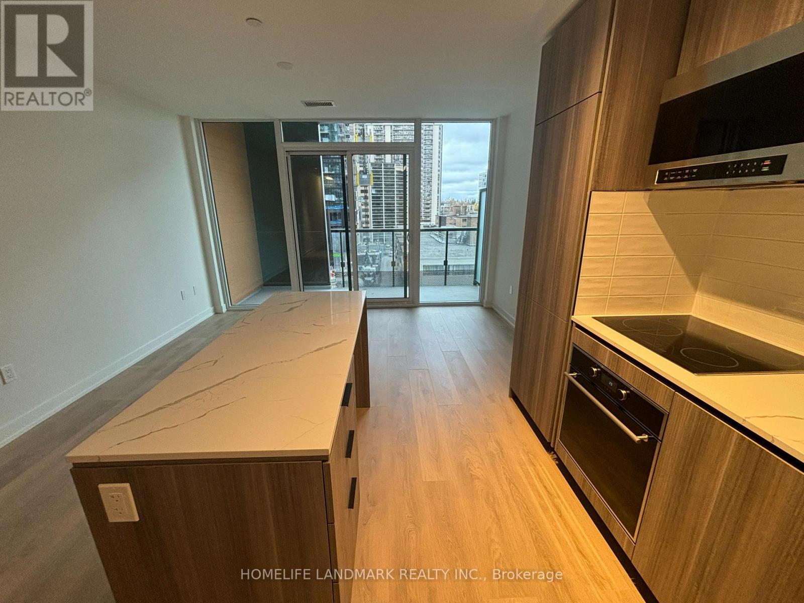 609 - 117 Broadway Avenue, Toronto, Ontario M4P 1V3 - Photo 6 - C12999404