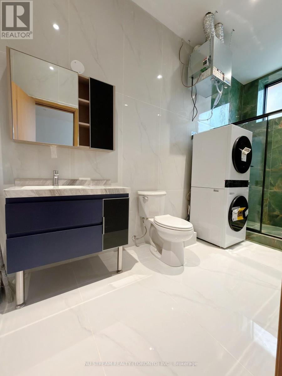 17 Cavotti Crescent, Toronto, Ontario M3H 4V2 - Photo 7 - C12999430