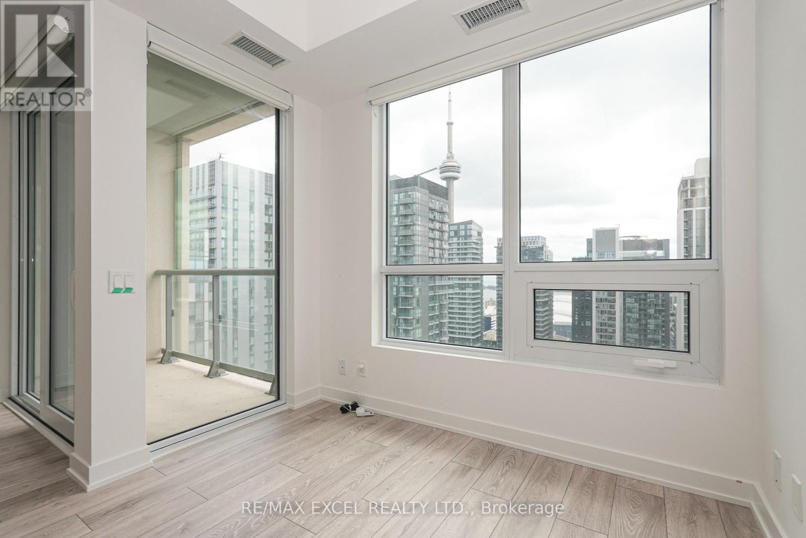 4509 - 108 Peter Street, Toronto, Ontario  M2V 0W2 - Photo 6 - C12999466