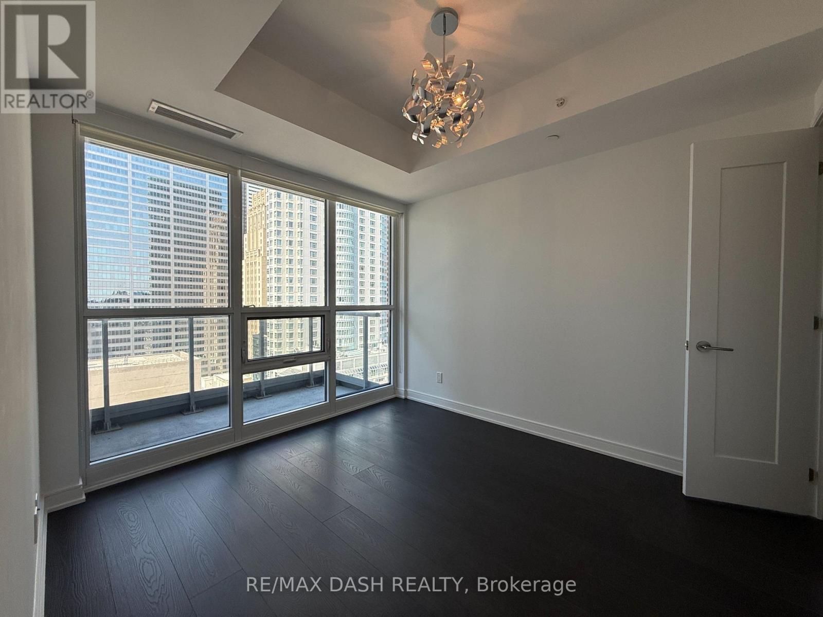 2501 - 88 Scott Street, Toronto, Ontario  M5E 0A9 - Photo 17 - C12999470