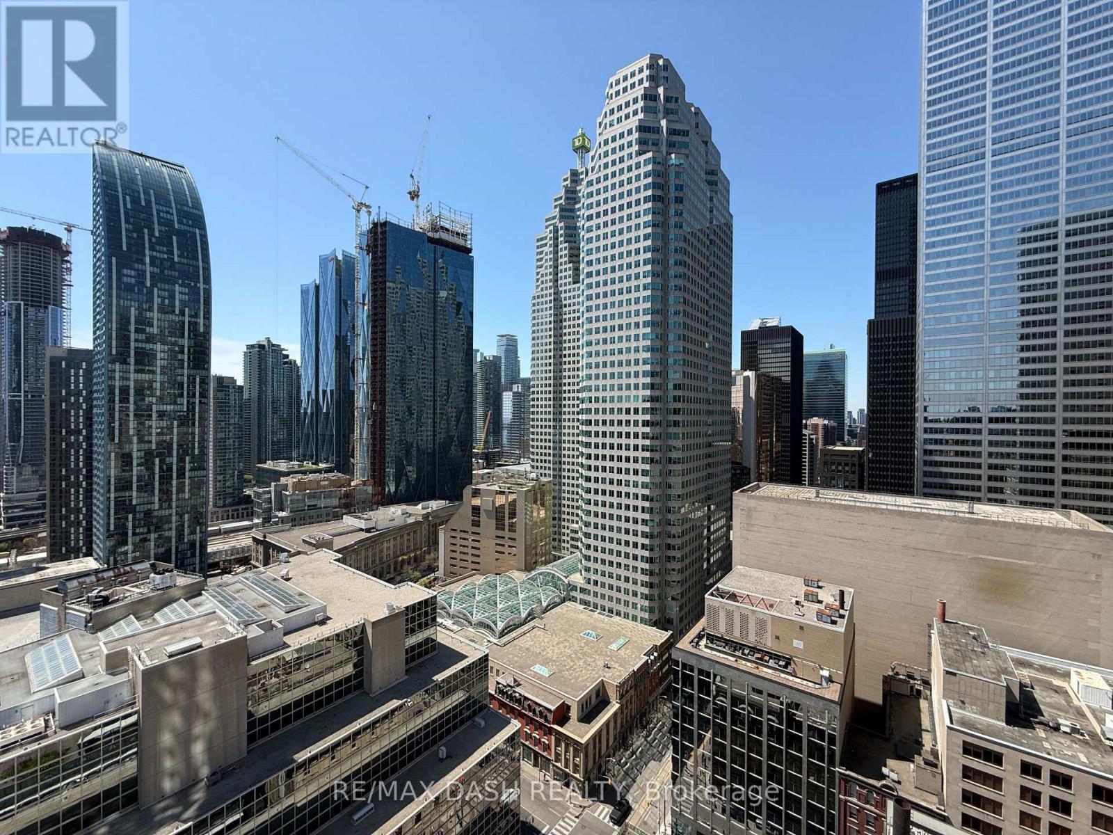 2501 - 88 Scott Street, Toronto, Ontario  M5E 0A9 - Photo 19 - C12999470