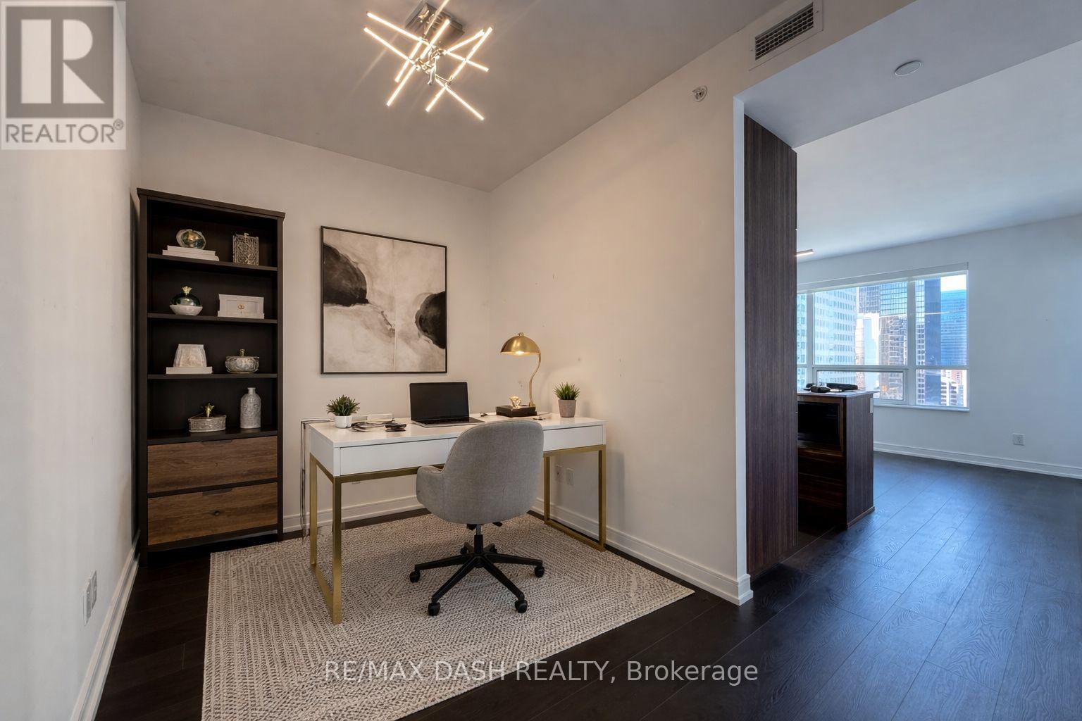 2501 - 88 Scott Street, Toronto, Ontario  M5E 0A9 - Photo 2 - C12999470