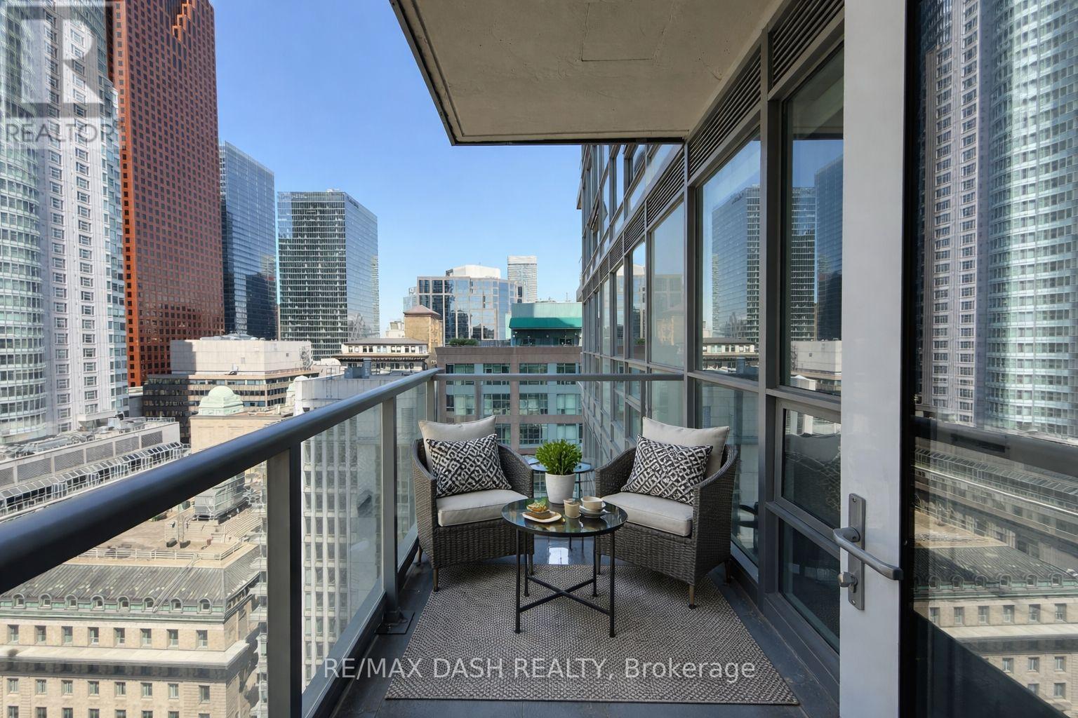 2501 - 88 Scott Street, Toronto, Ontario  M5E 0A9 - Photo 3 - C12999470