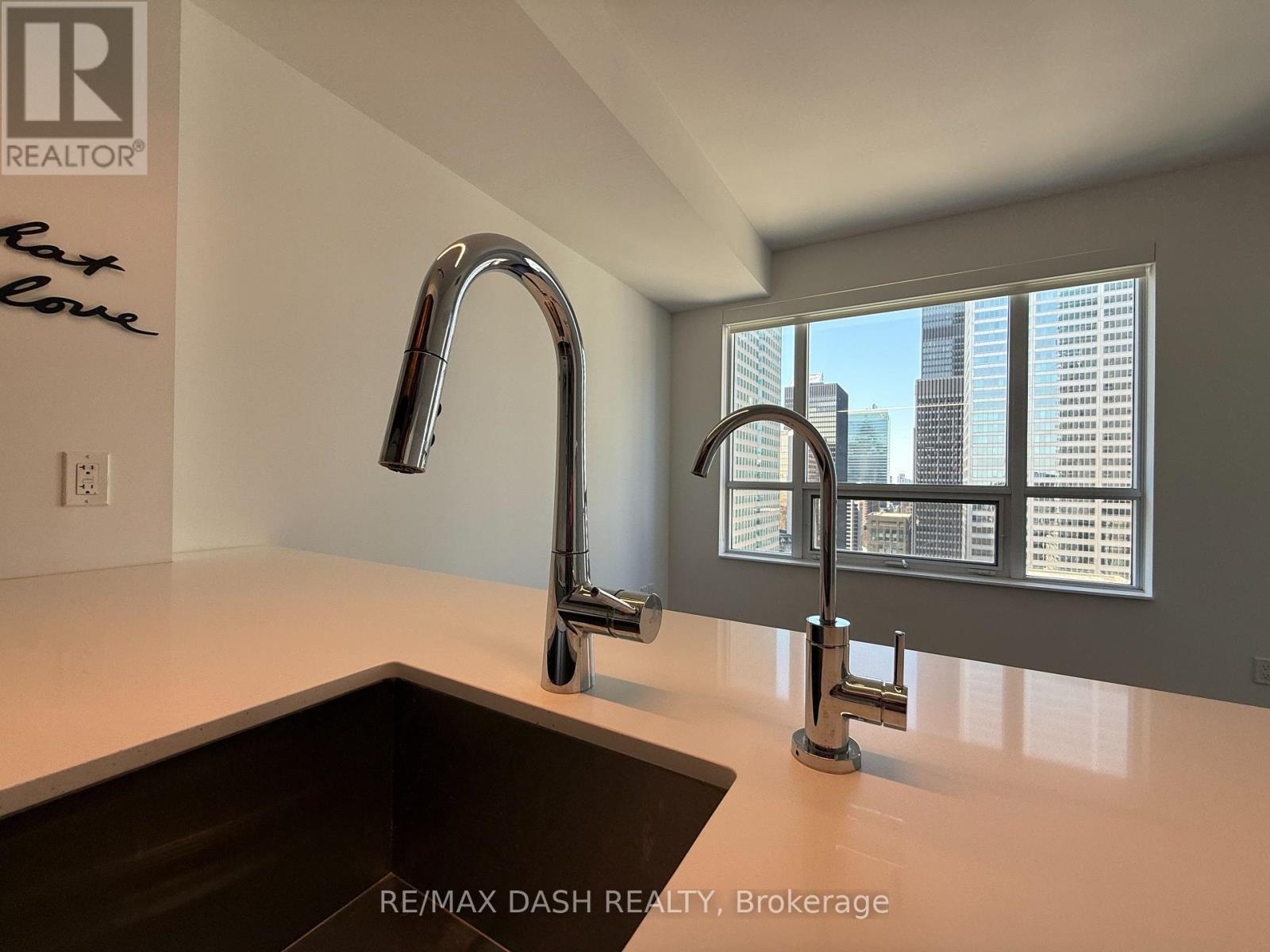 2501 - 88 Scott Street, Toronto, Ontario  M5E 0A9 - Photo 9 - C12999470