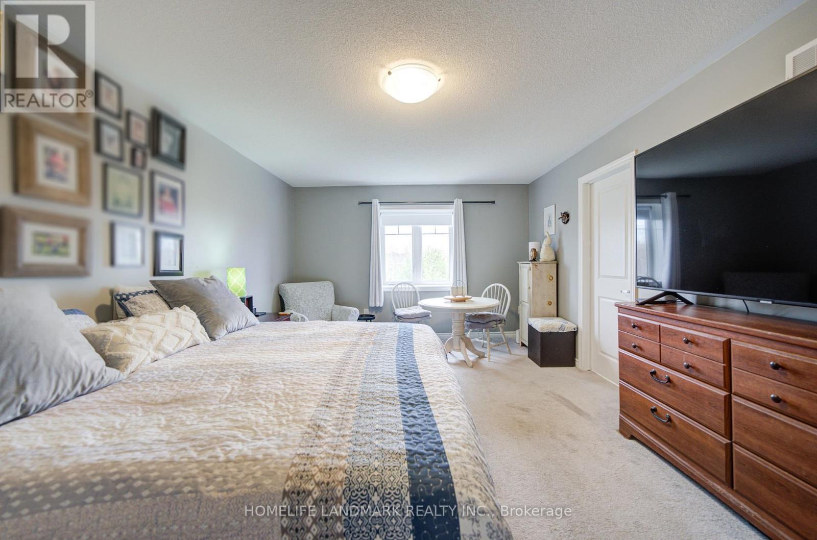 106 Barkerville Drive, Whitby, Ontario  L1P 0L8 - Photo 24 - E12999406